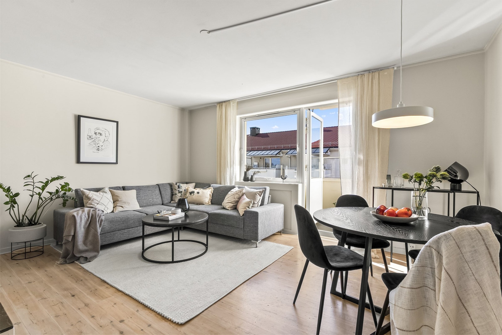 Velkommen til Treschows gate 19 - Presentert av Blenor Hadergjonaj v/Krogsveen. Galleribilde