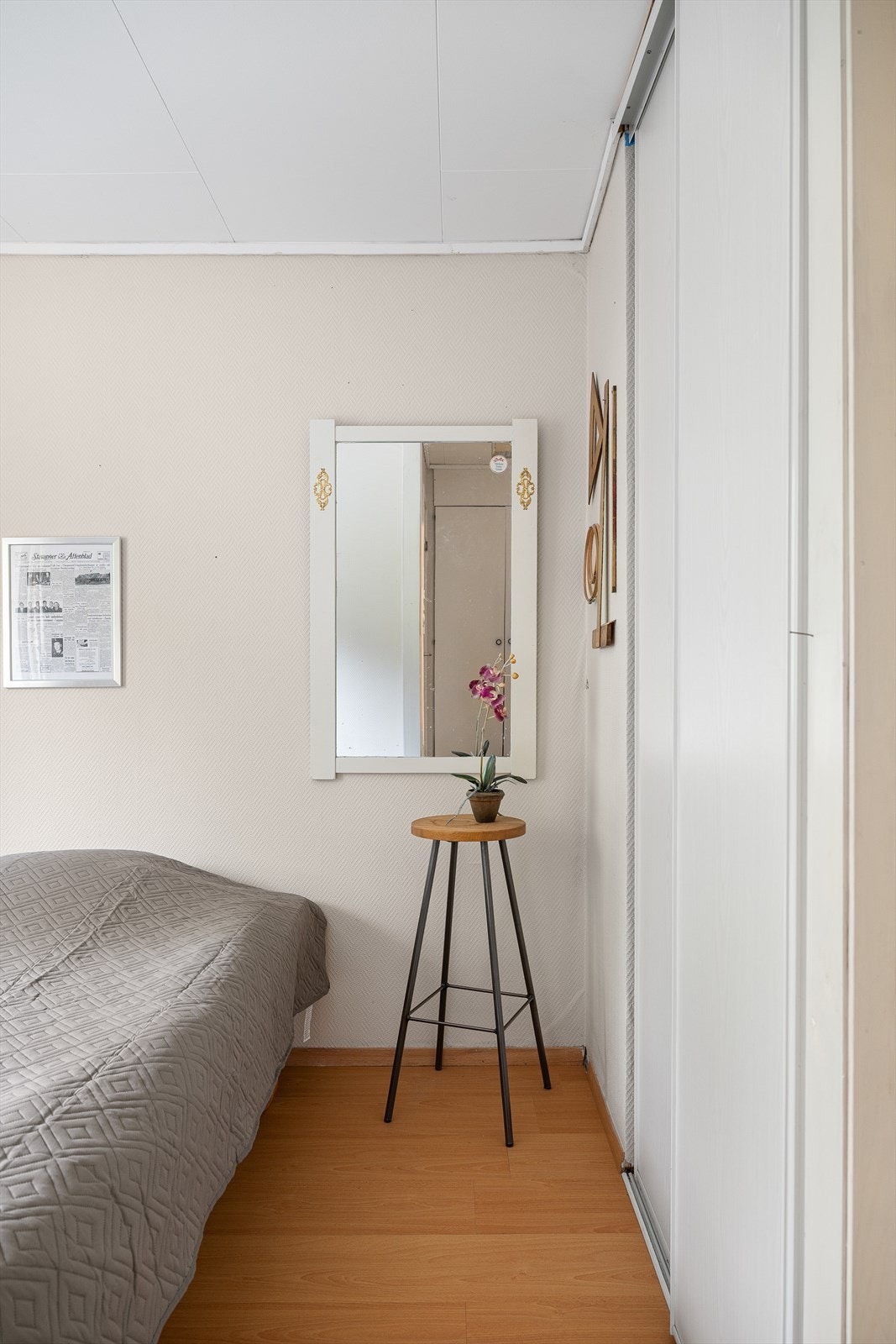 Soverommet har god garderobeplass. Galleribilde