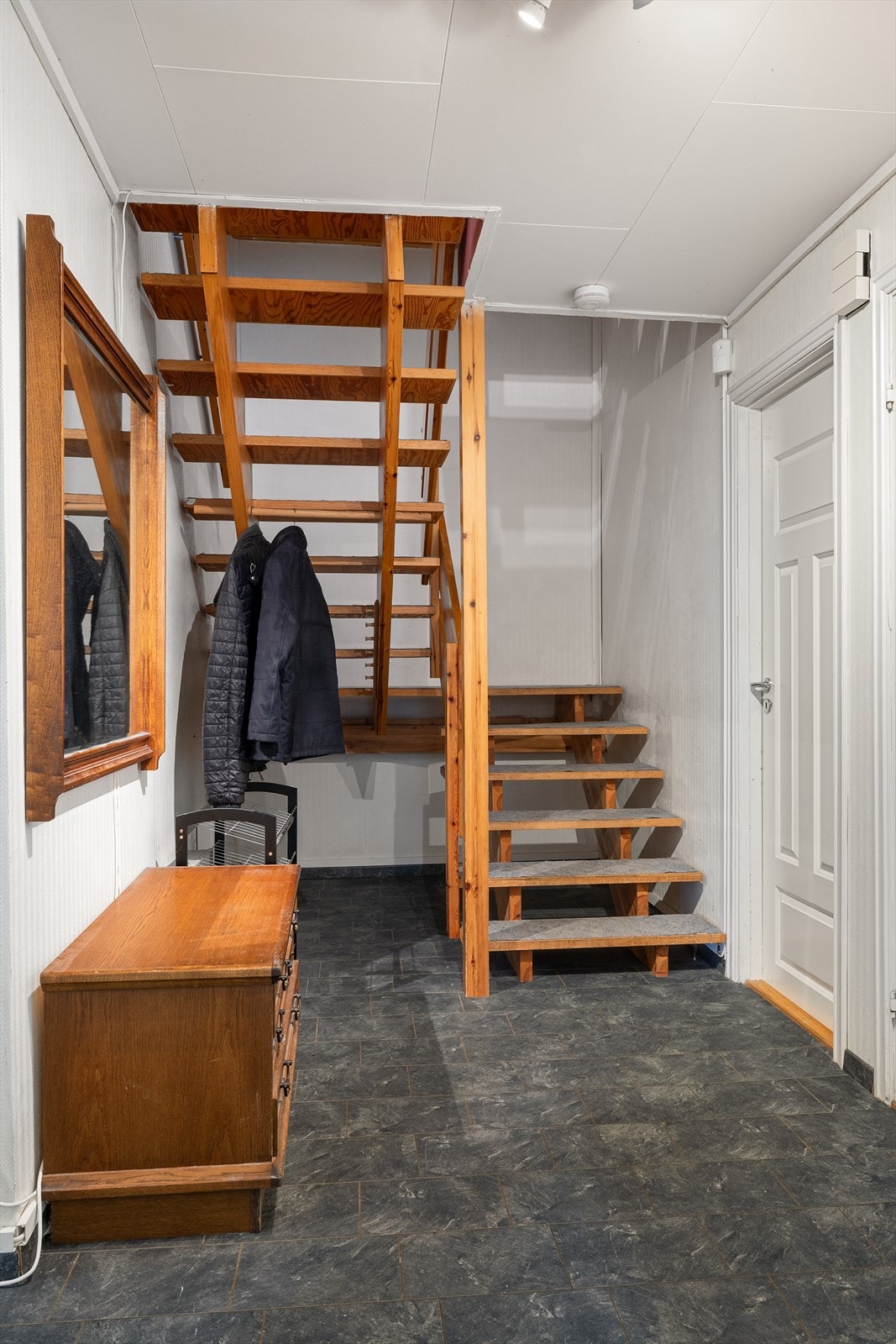 Trapperom i 1 etg. Galleribilde