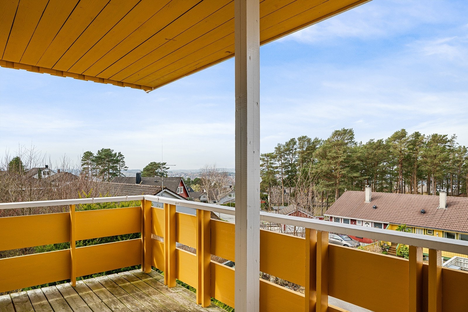 Balkong utenfor stuen. Galleribilde