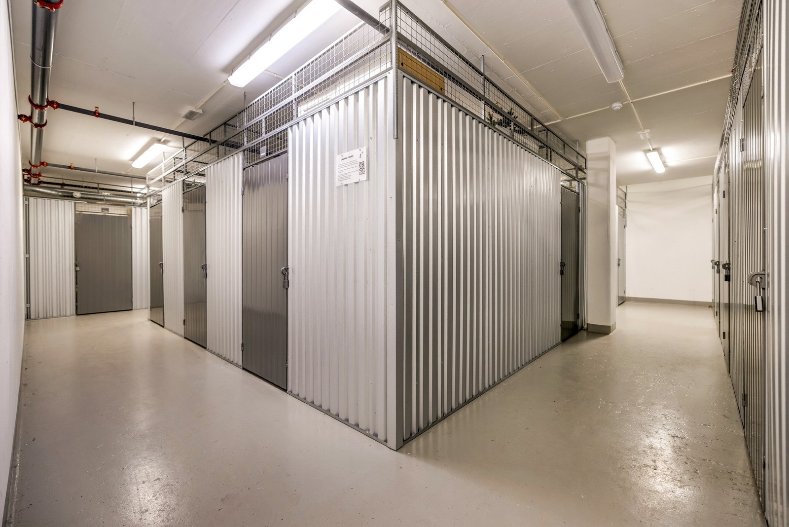 Det følger egen bod i fellesarealene. Galleribilde