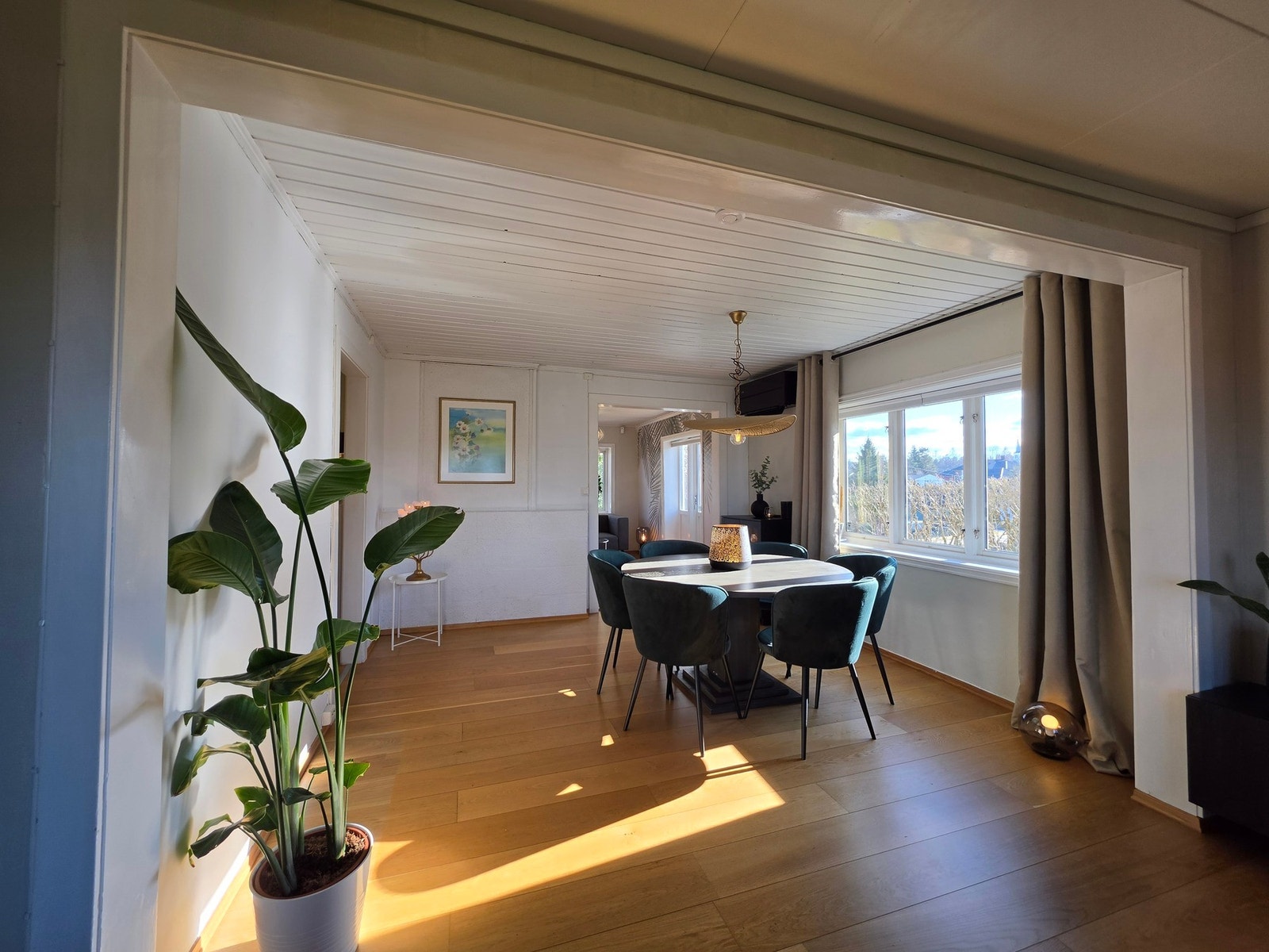 Her har du godt med plass til spisegruppe for 8-10 personer. Galleribilde