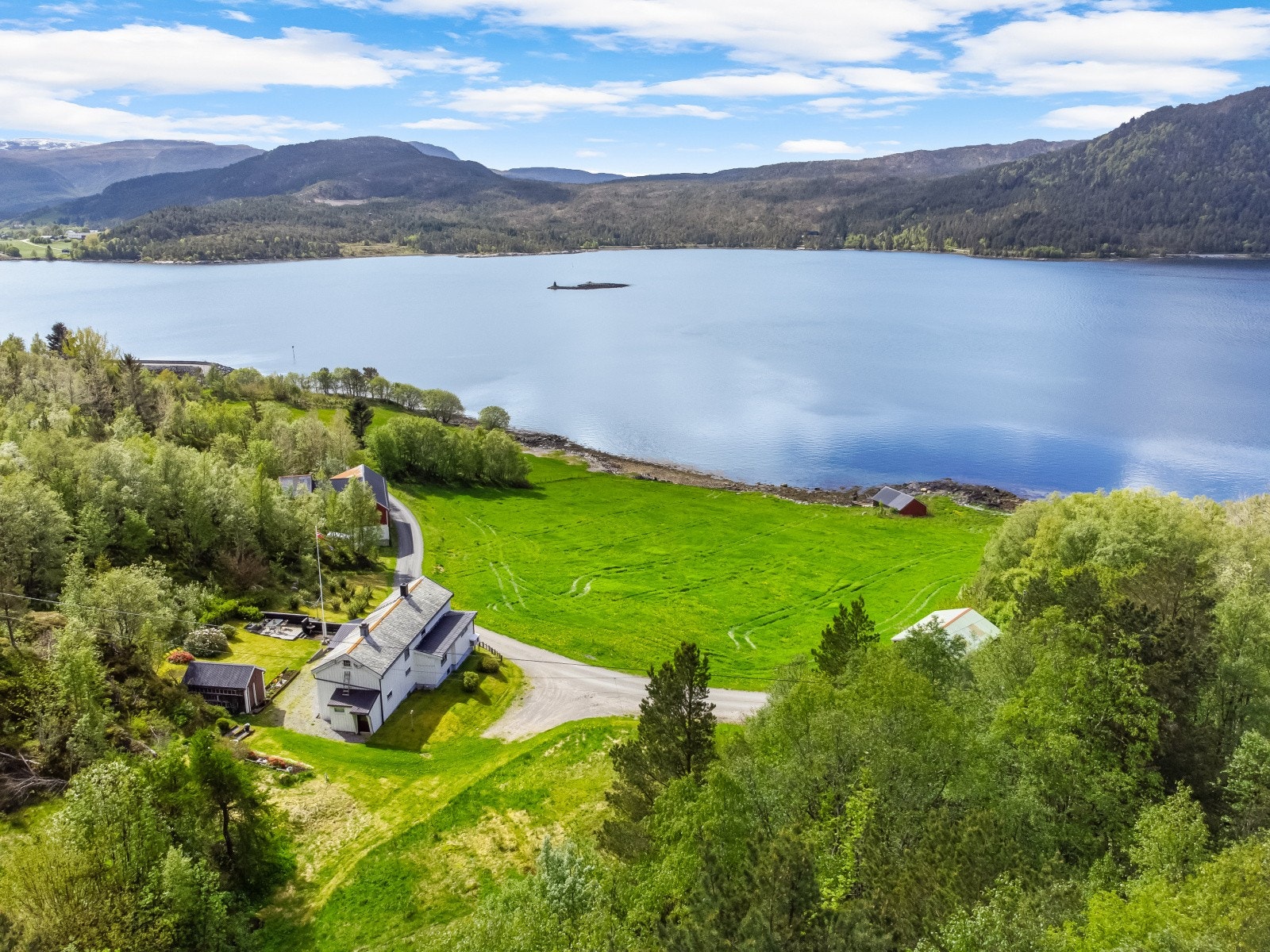 Dronefoto Galleribilde