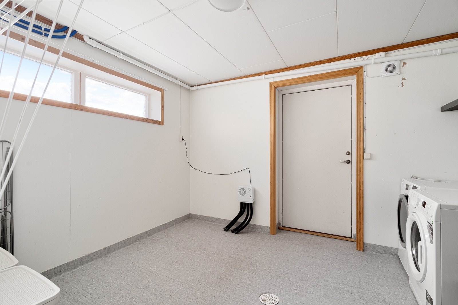 Separat vaskerom av god størrelse!