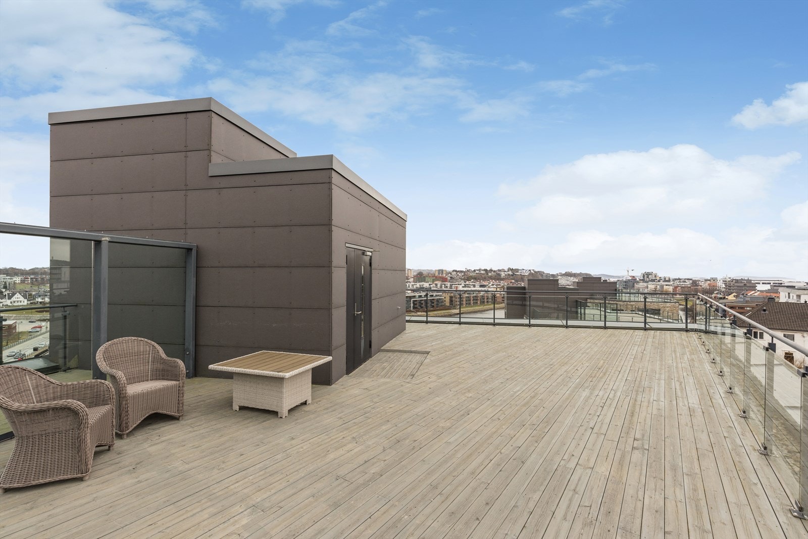 Felles takterrasse. Galleribilde
