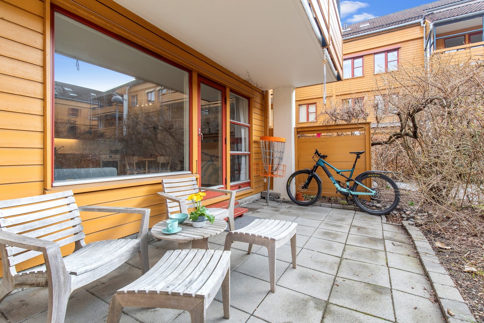 Her kan man nyte vår- og sommersesongen. Galleribilde