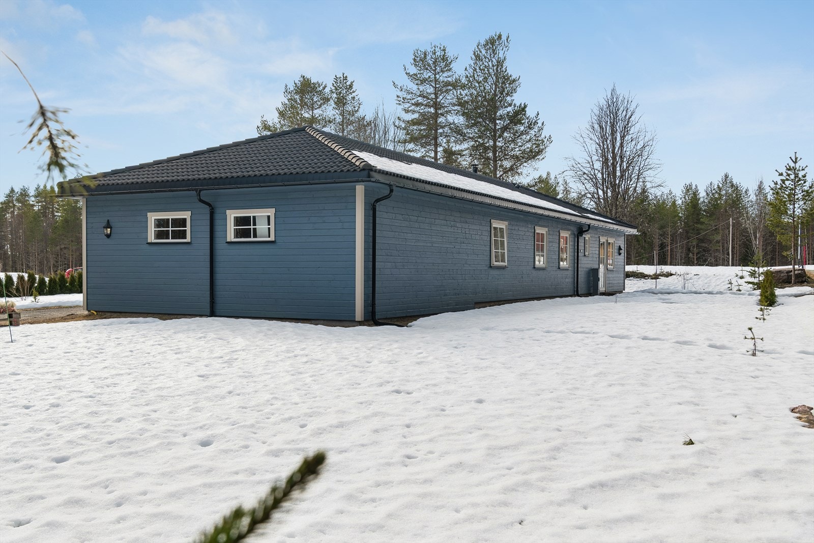Beliggenheten i Østby gir kort vei til svenskegrensen, flyplass og fjelldestinasjoner som Stöten og Sälen. Galleribilde