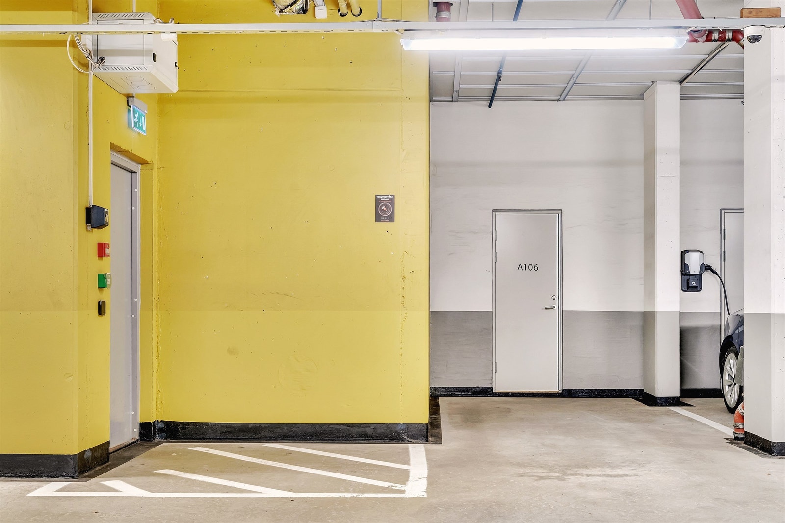 Det medfølger egen garasjeplass i Marienfryd Garasjesameie. Kostnader knyttet til garasjeplassen pålydende kr 352,- i mnd. Galleribilde