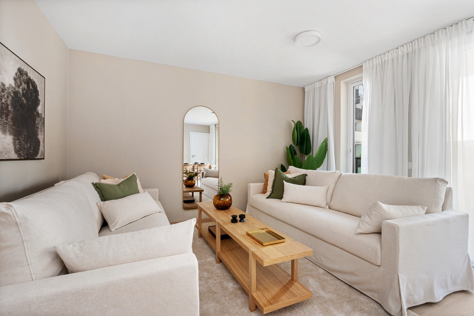 God plass til sofagruppe i stuen Galleribilde