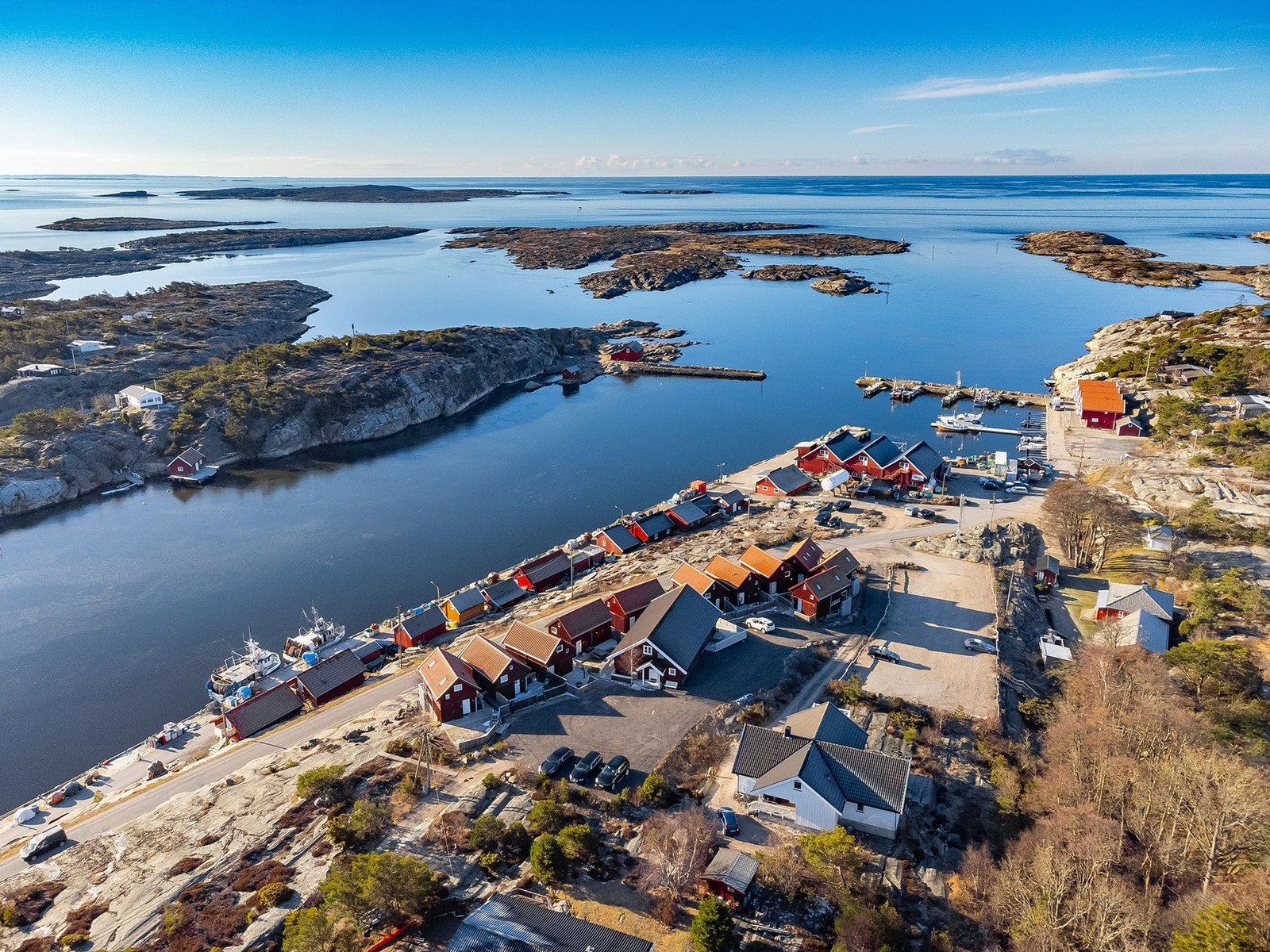 Velkommen til Utgårdskilen 23 - presentert av Tinholt Eiendomsmegling. Galleribilde