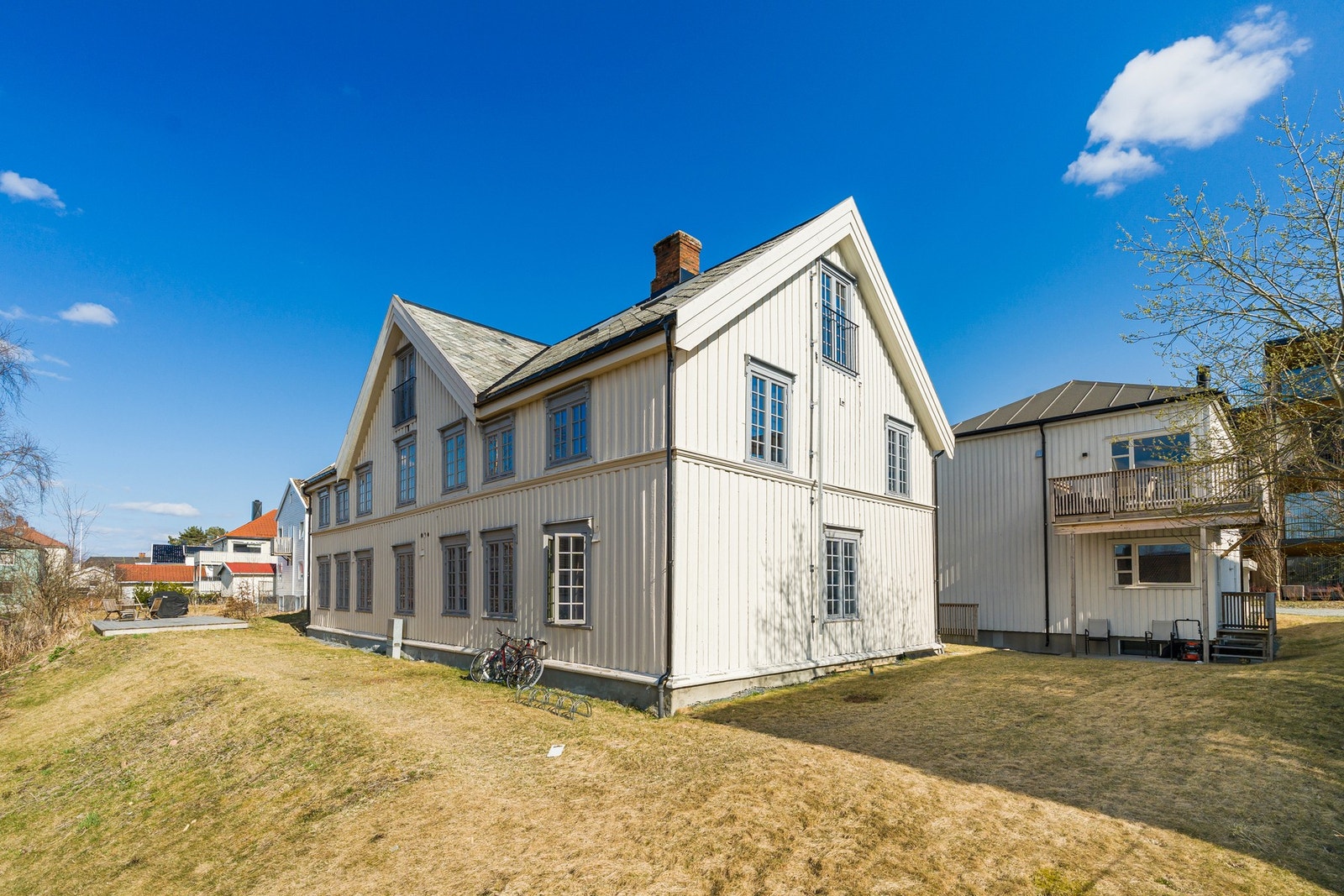 Leiligheten ligger i et rolig og attraktivt boligstrøk på Tyholt. Galleribilde