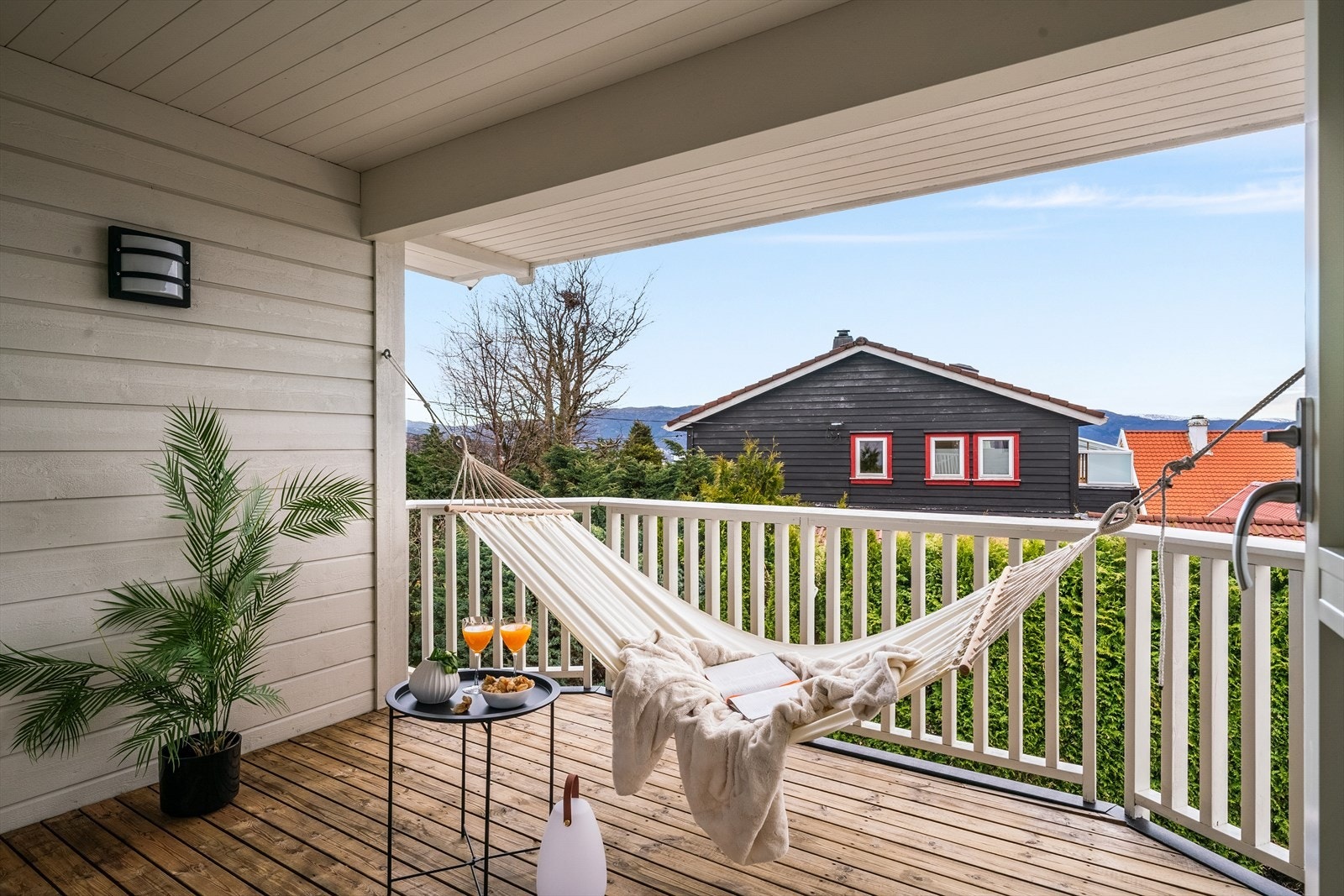 - Direkte utgang til altan på 9m² - Galleribilde