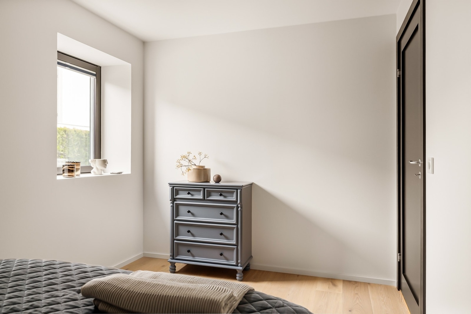 Lyse trivelige overflater i alle rom. Galleribilde