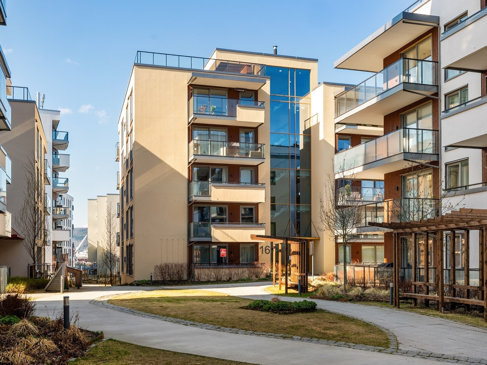 Leiligheten har lave felleskostnader på kun kr 2 196,- i måneden. Galleribilde