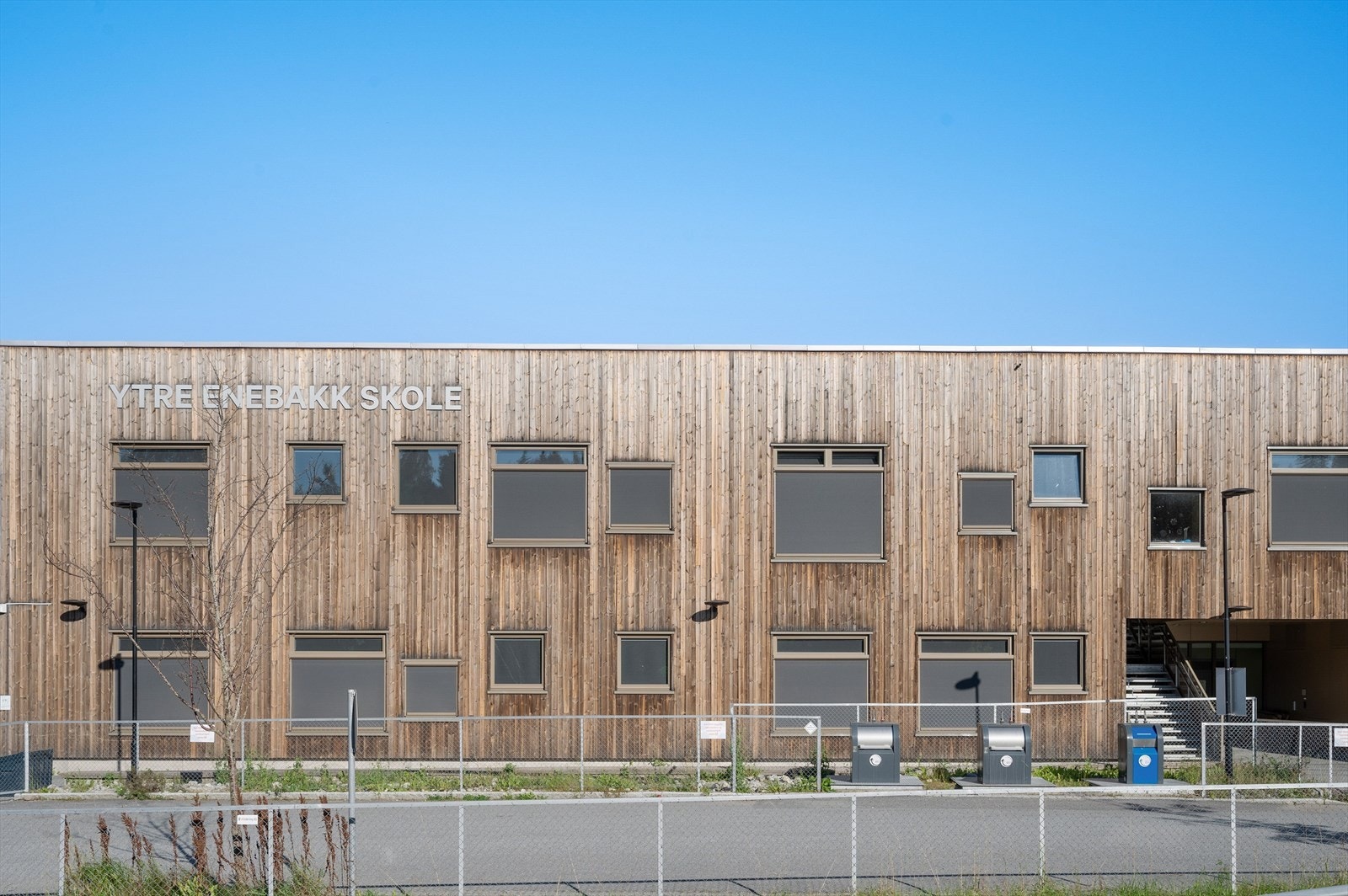 Enebakk Ytre Enebakk skole er også i kort avstand Galleribilde