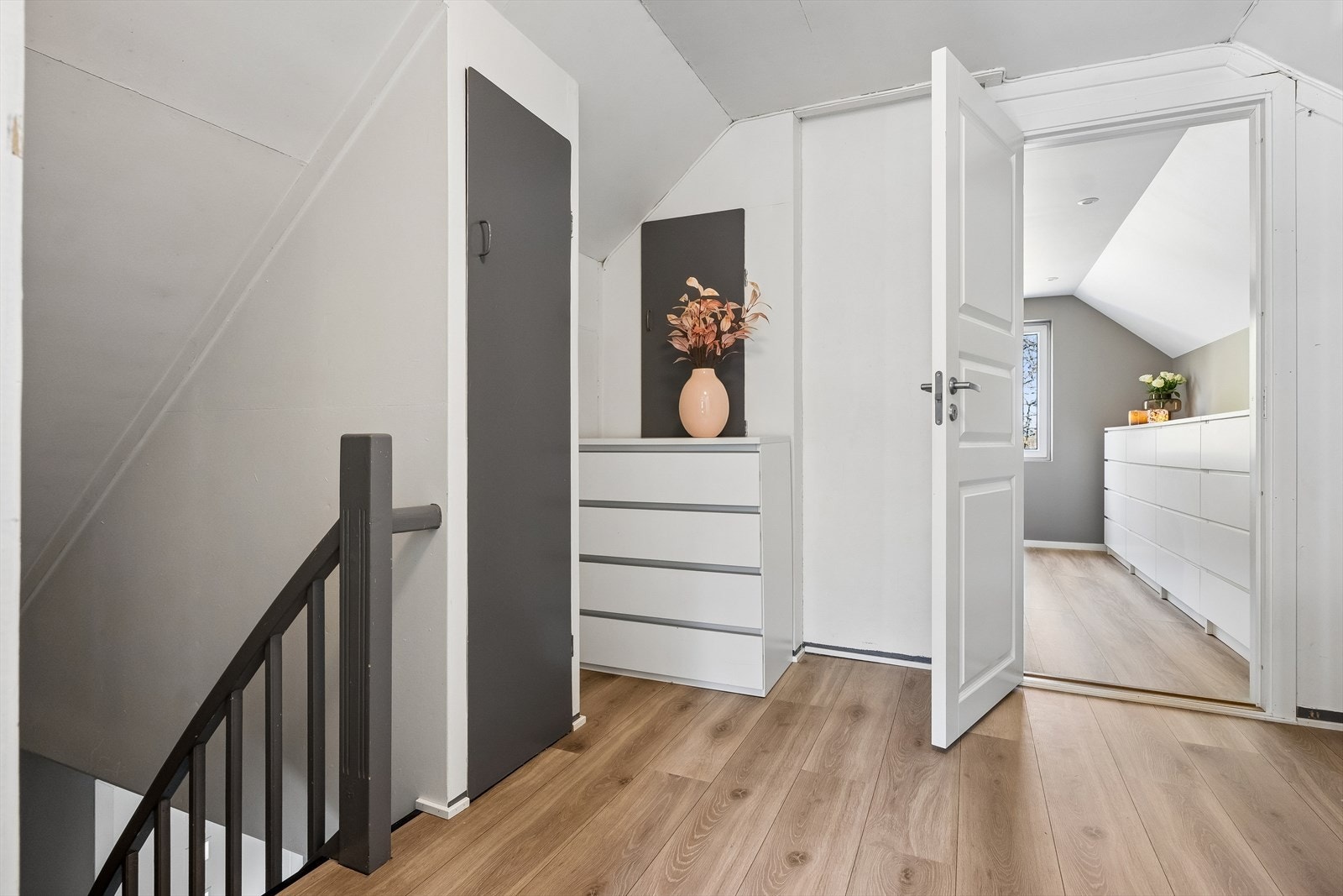 trappnedgang. Nytt sikringsskap i 2020. Galleribilde