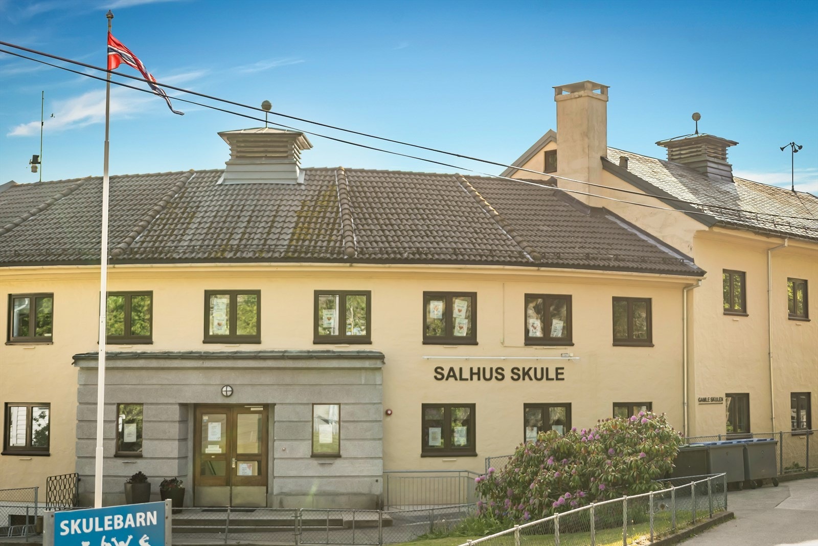 Gangavstand til Salhus skule Galleribilde