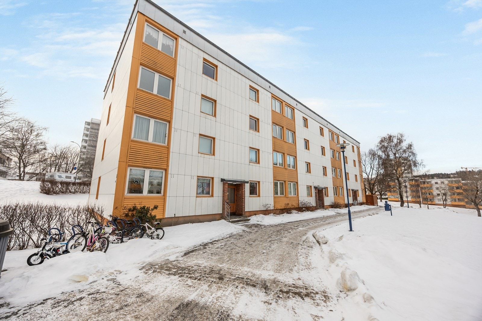 Området er familievennlig med kort og trygg vei til Nordtvet skole, ca. 6 minutter unna. Galleribilde