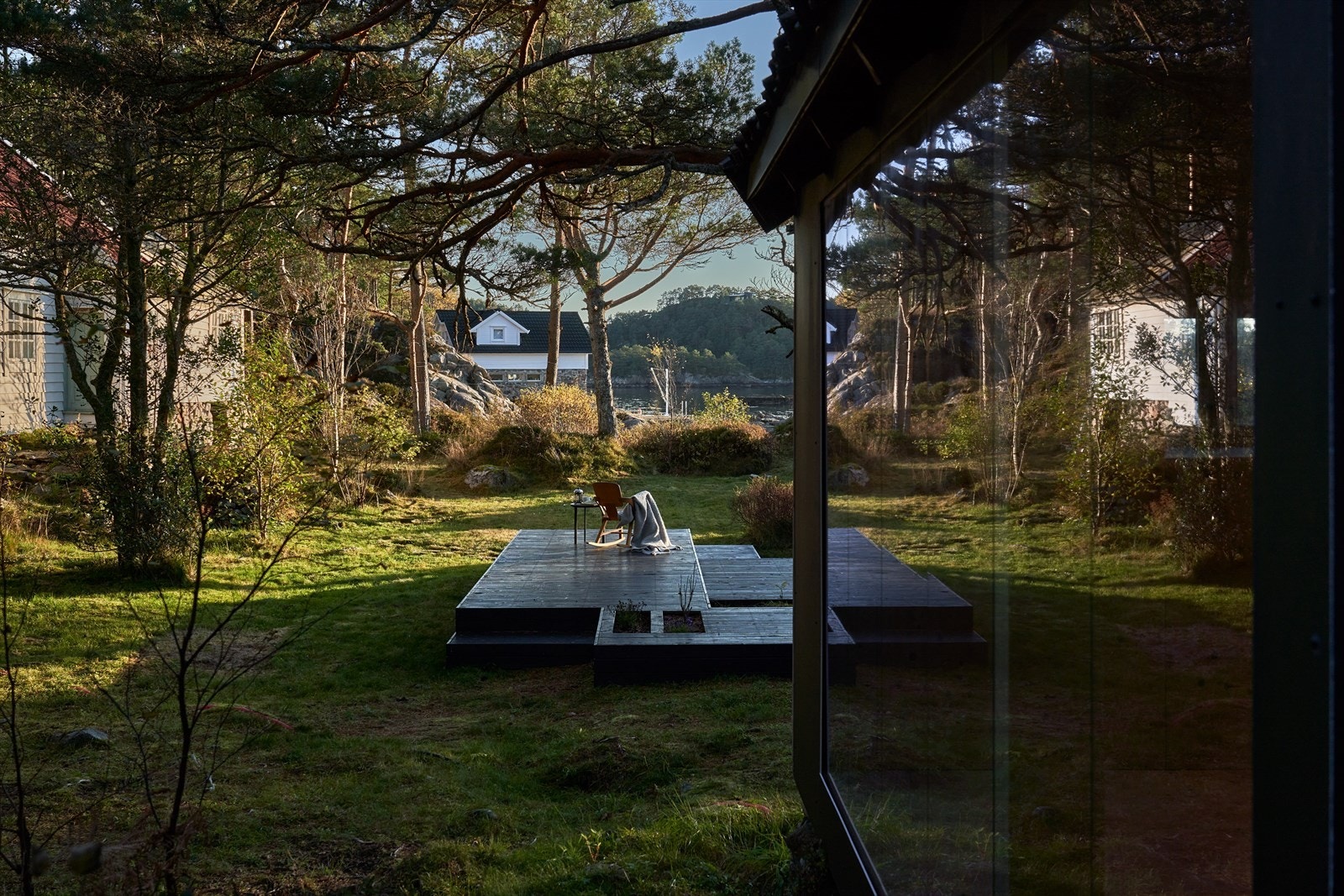 - Et rent, enkelt og mer moderne rom - Galleribilde