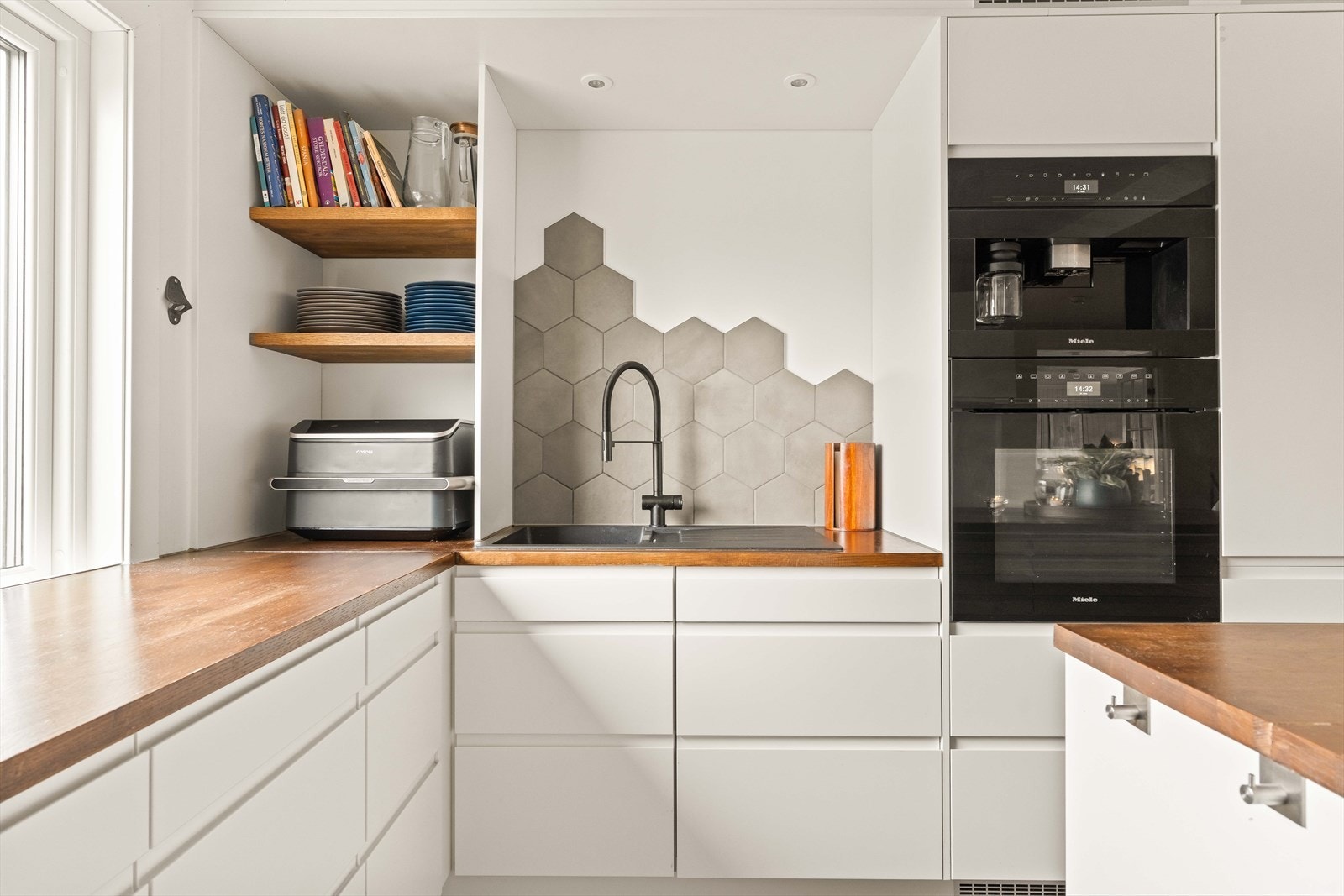 Smarte detaljer og integrerte løsninger gir et ryddig uttrykk. Galleribilde