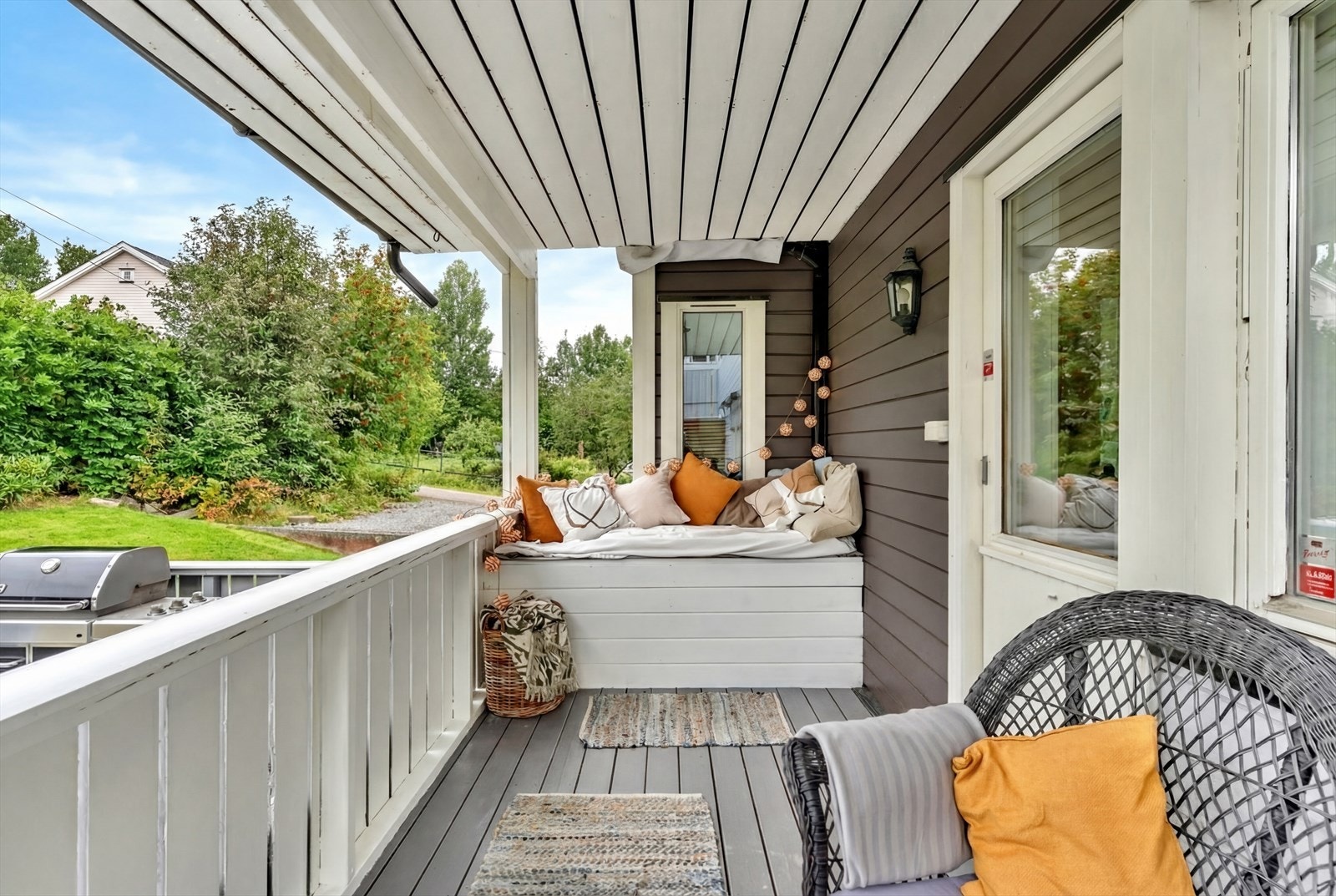 Overbygget terrasse - perfekt for lange sommerkvelder. Galleribilde