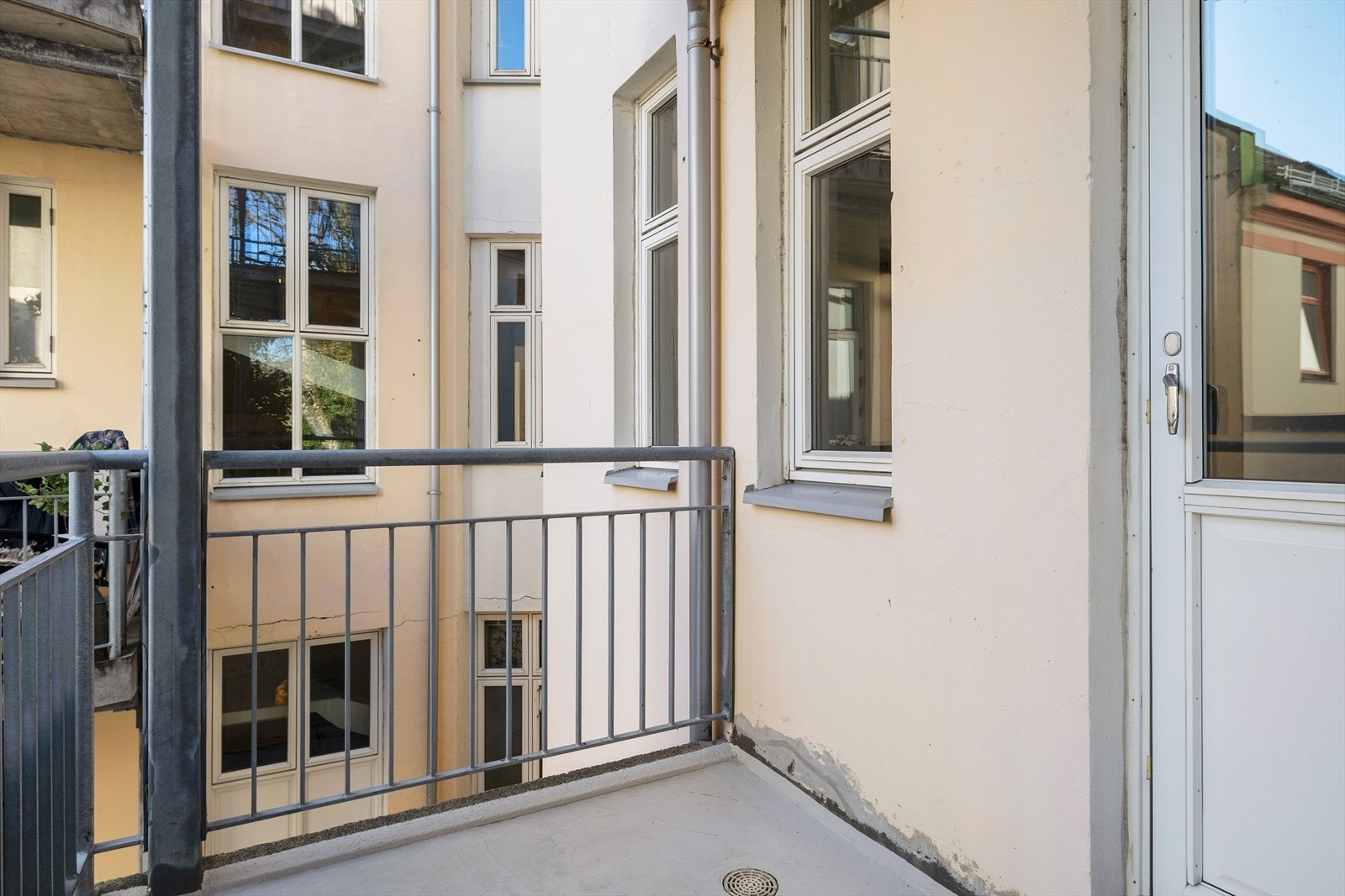 Fra hovedsoverommet er det også tilkomst til balkongen. Galleribilde