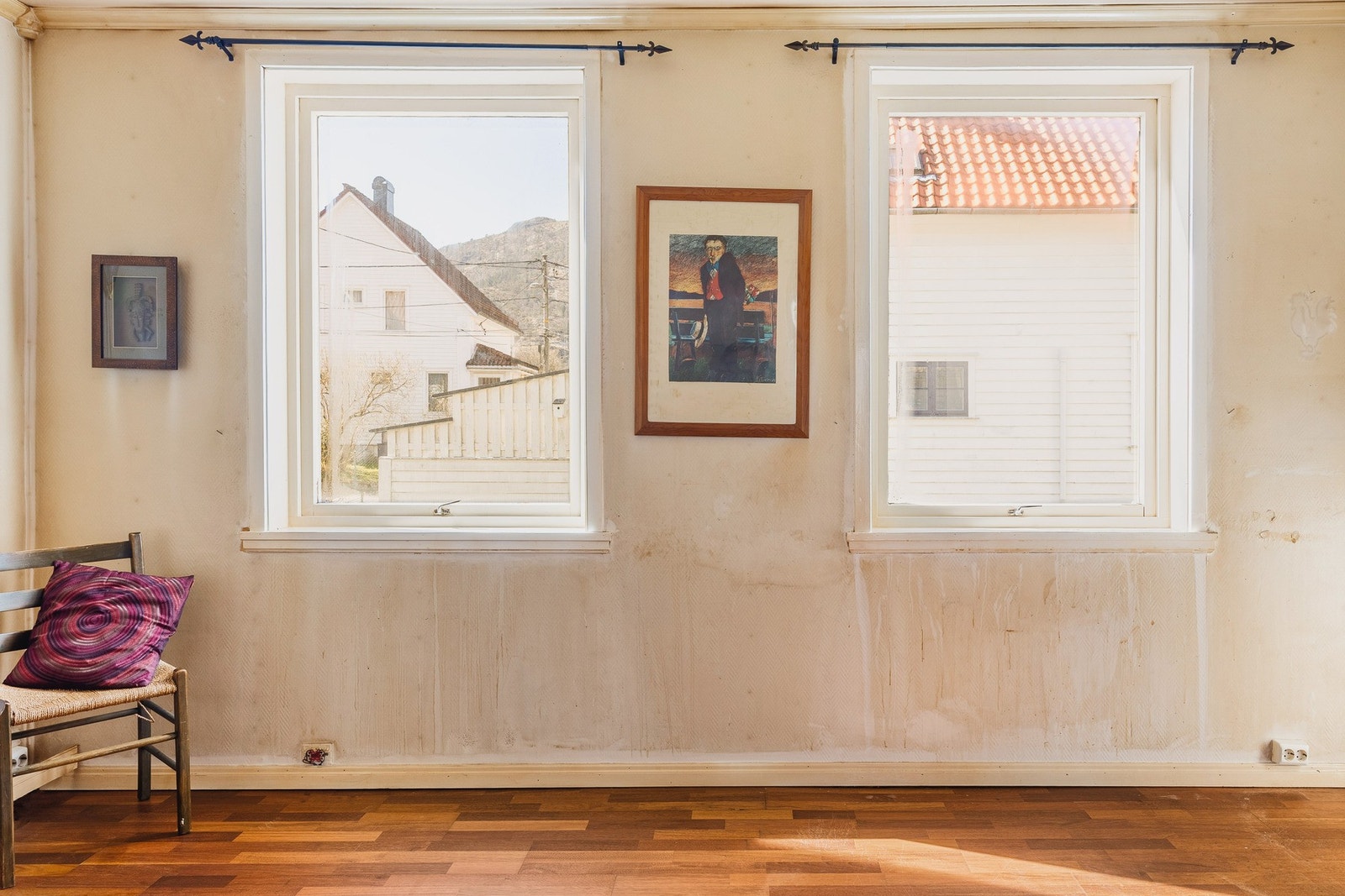 Gode størrelse på vinduer som skaper et deilig lys i boligen. Galleribilde