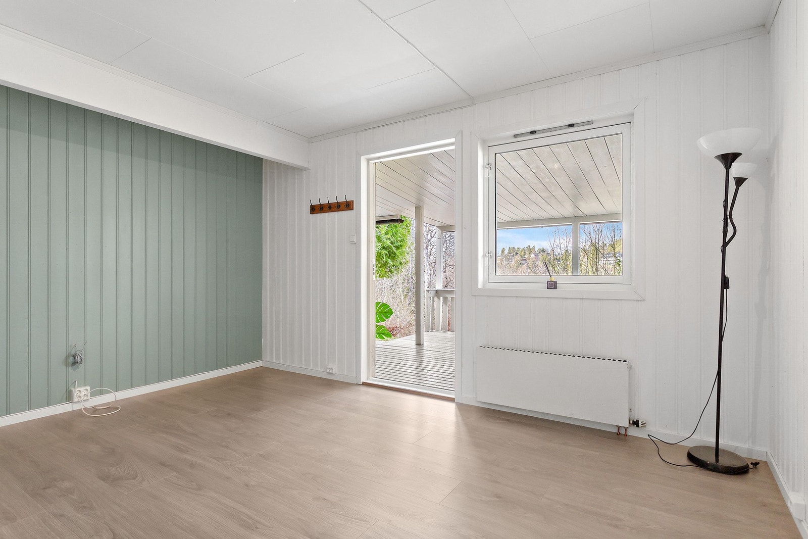 Soverom i underetasje (evt. hybel). Galleribilde