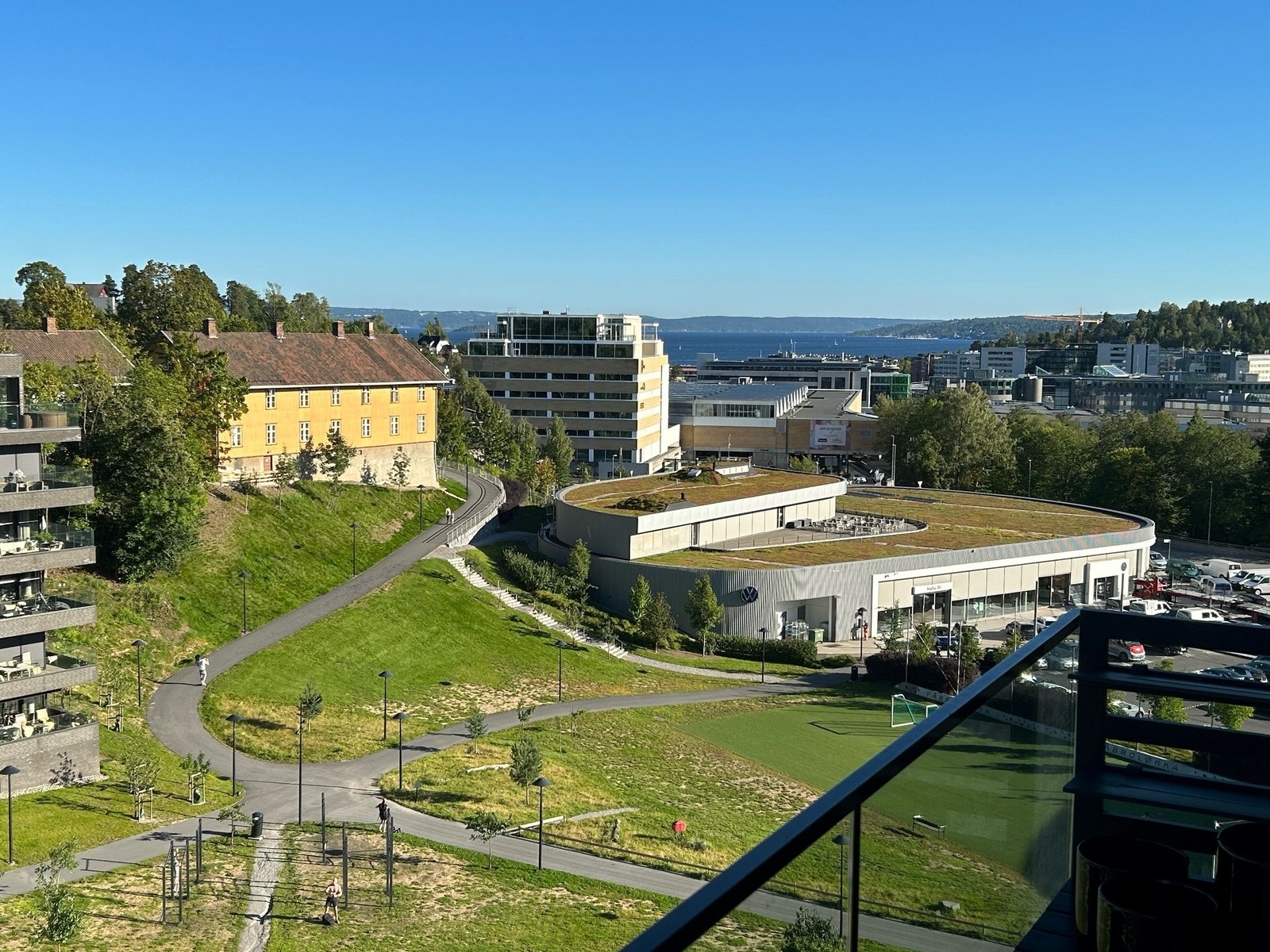 Utsikt fra balkong Galleribilde
