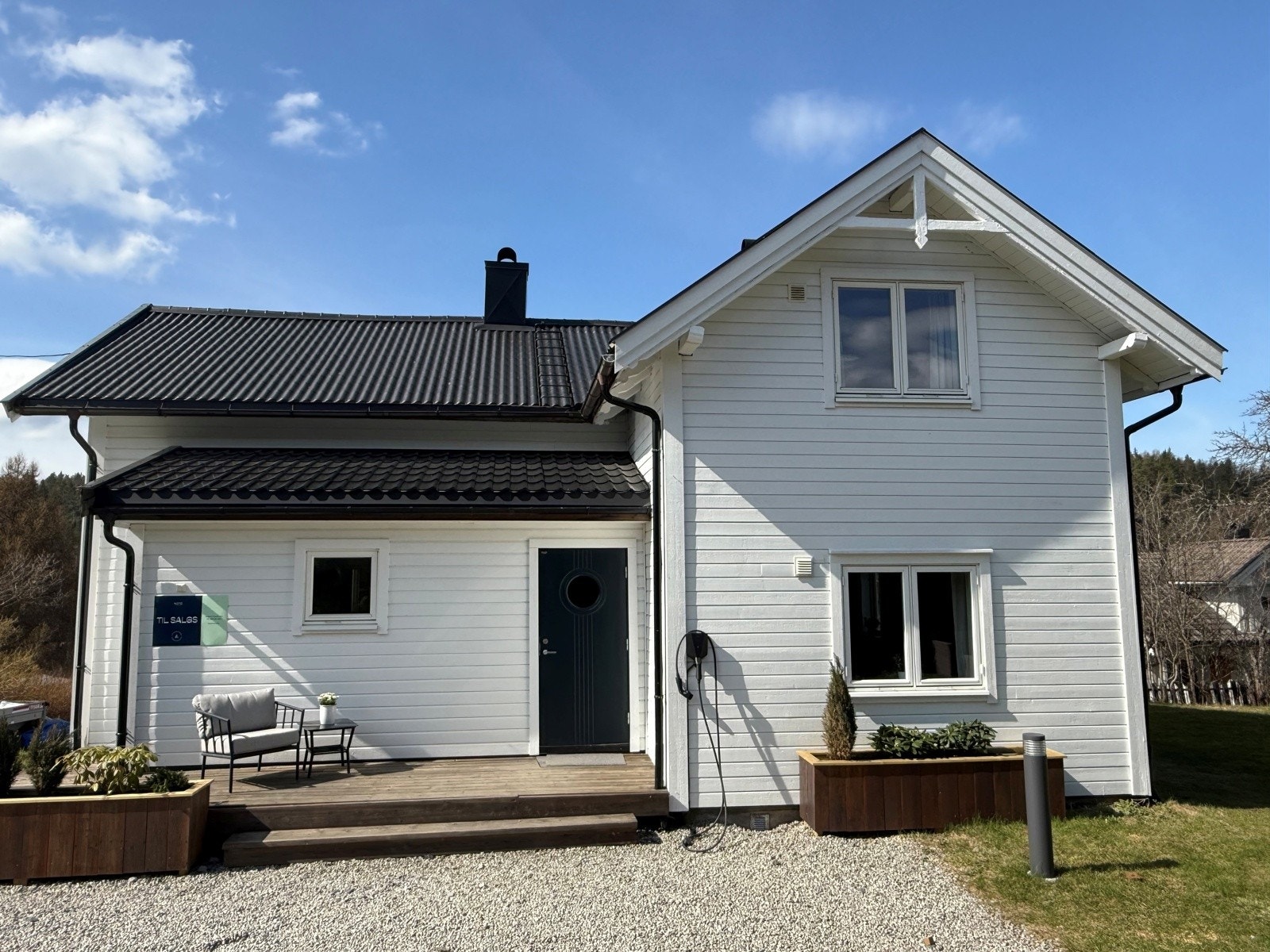 Sjarmernede og flott enebolig fra 1912 med stor gårdsplass Galleribilde
