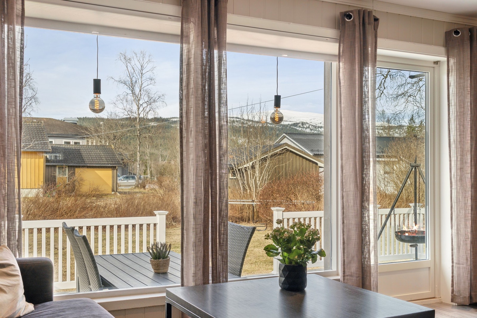 Fin utsikt mot Snøtuva Galleribilde