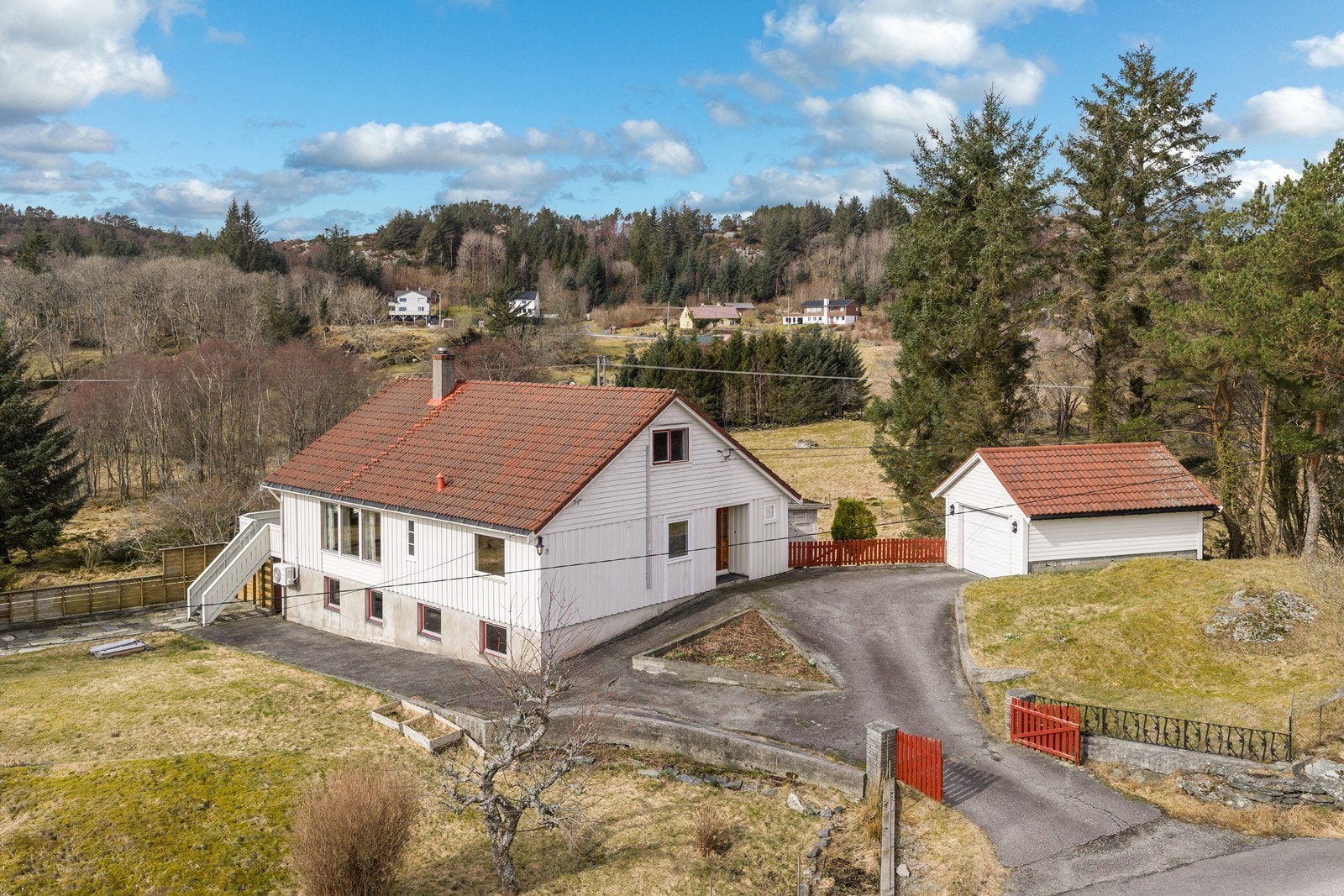 Velkommen til visning i Vorlandsvegen 28 - Eiendommen presenteres av eiendomsmegler Ørjan Alfsvaag, Eiendomsmegler A Galleribilde