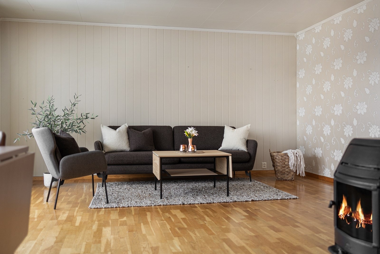 Vedovnen bidrar til å varme opp både rom og stemning. Galleribilde