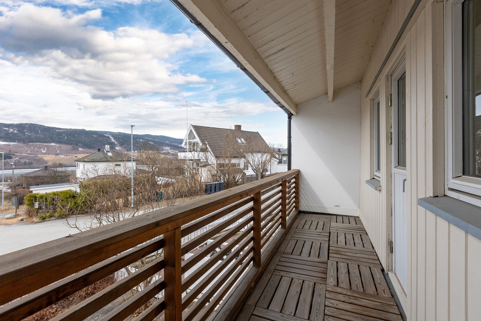 Veranda utenfor soverom i 2. etasje. Galleribilde
