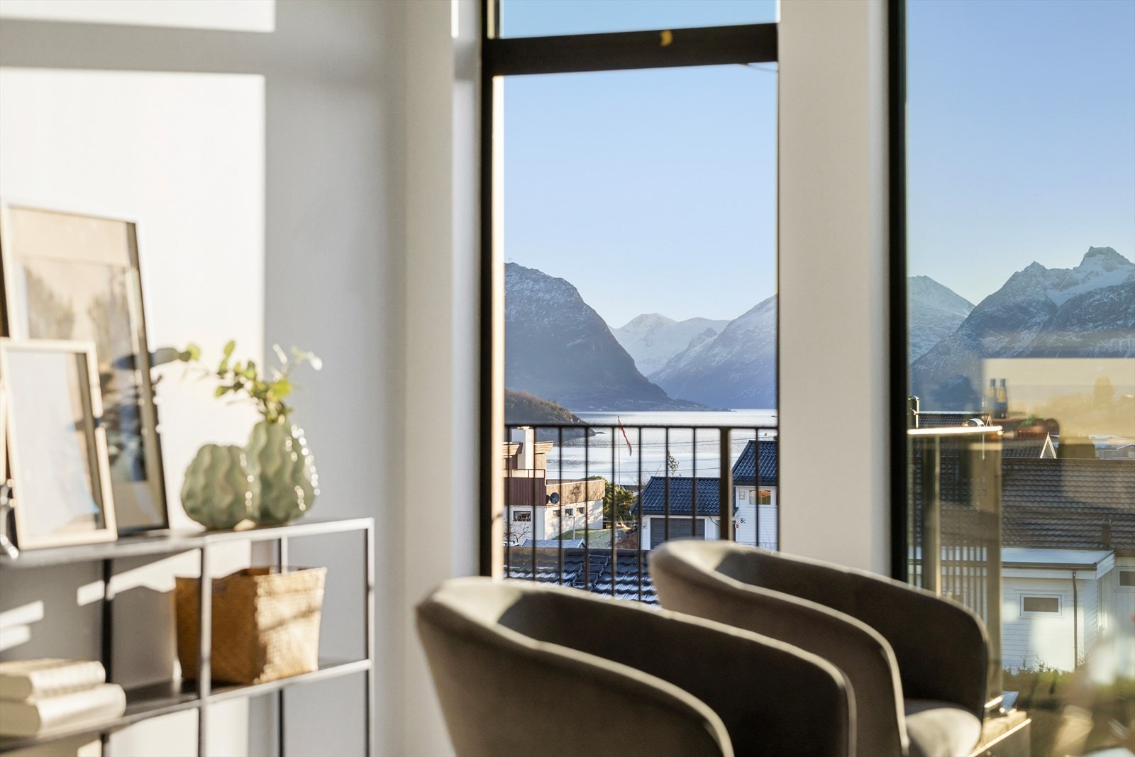 Nydelig utsikt også fra stuen. Galleribilde