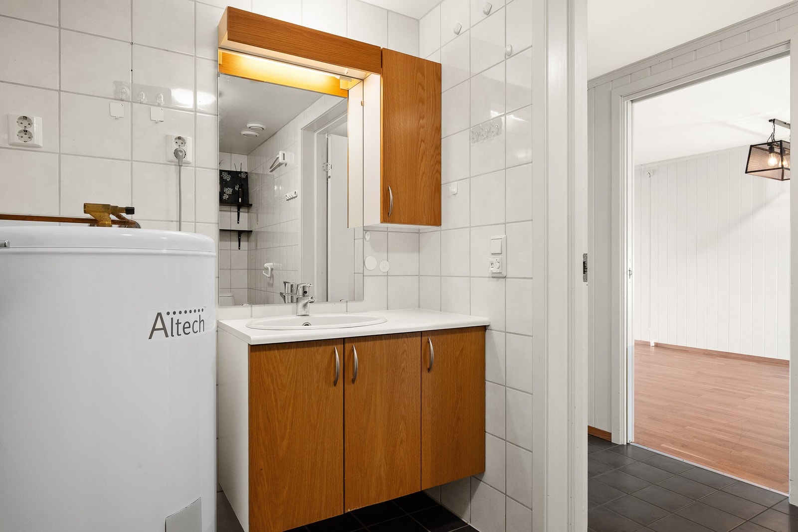 Badet er på 5m². Galleribilde