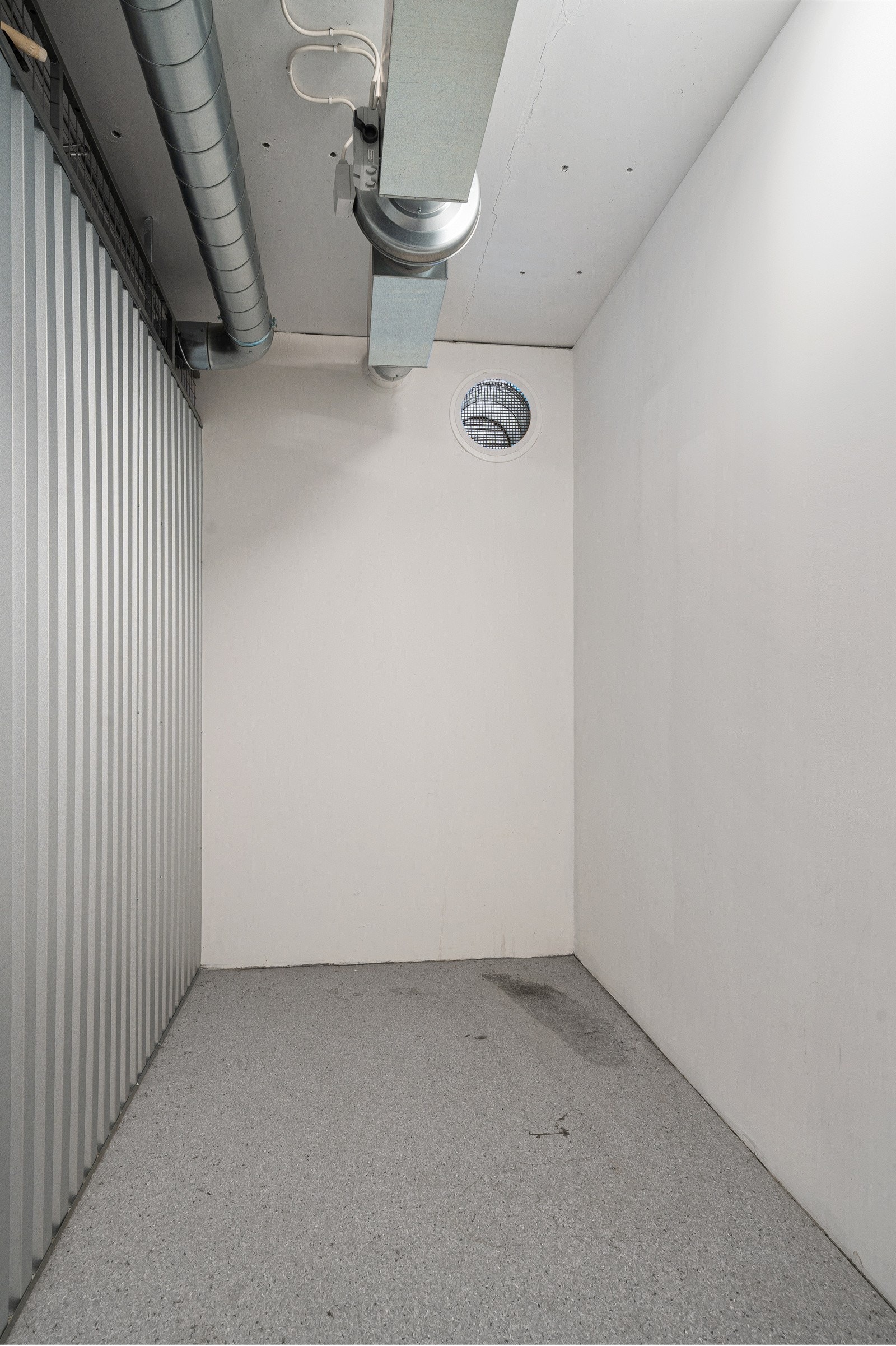 God plass til lagring i sportsbod.