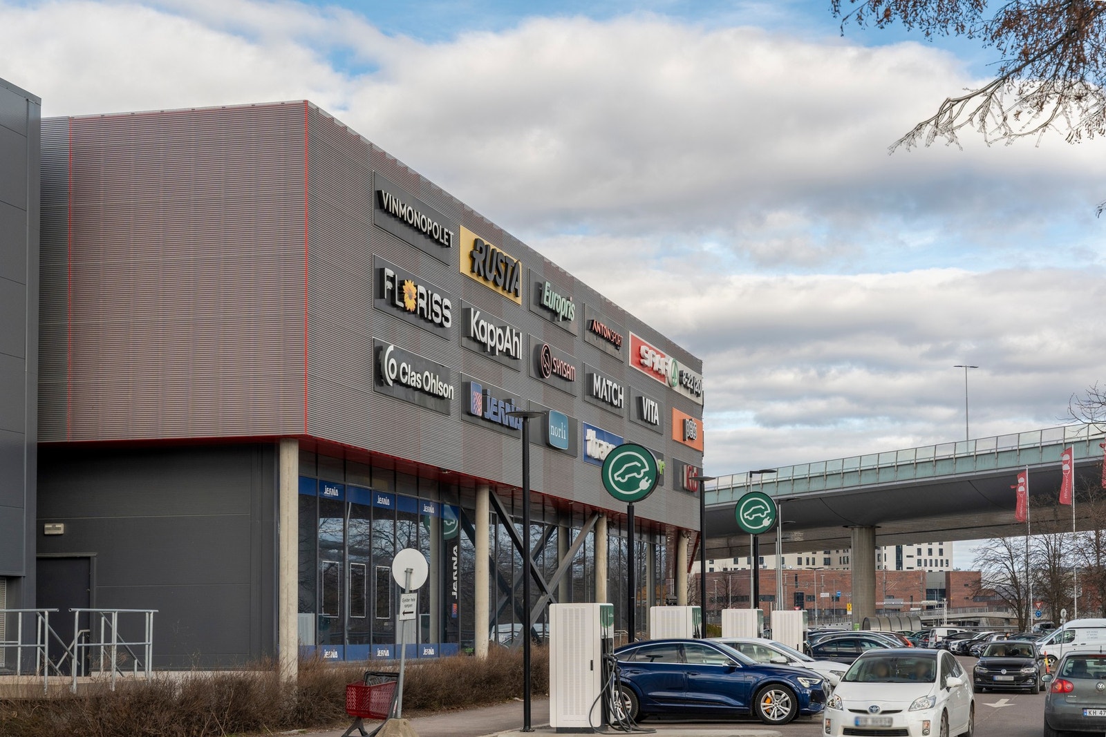 Det er kort vei til CC Drammen. Galleribilde