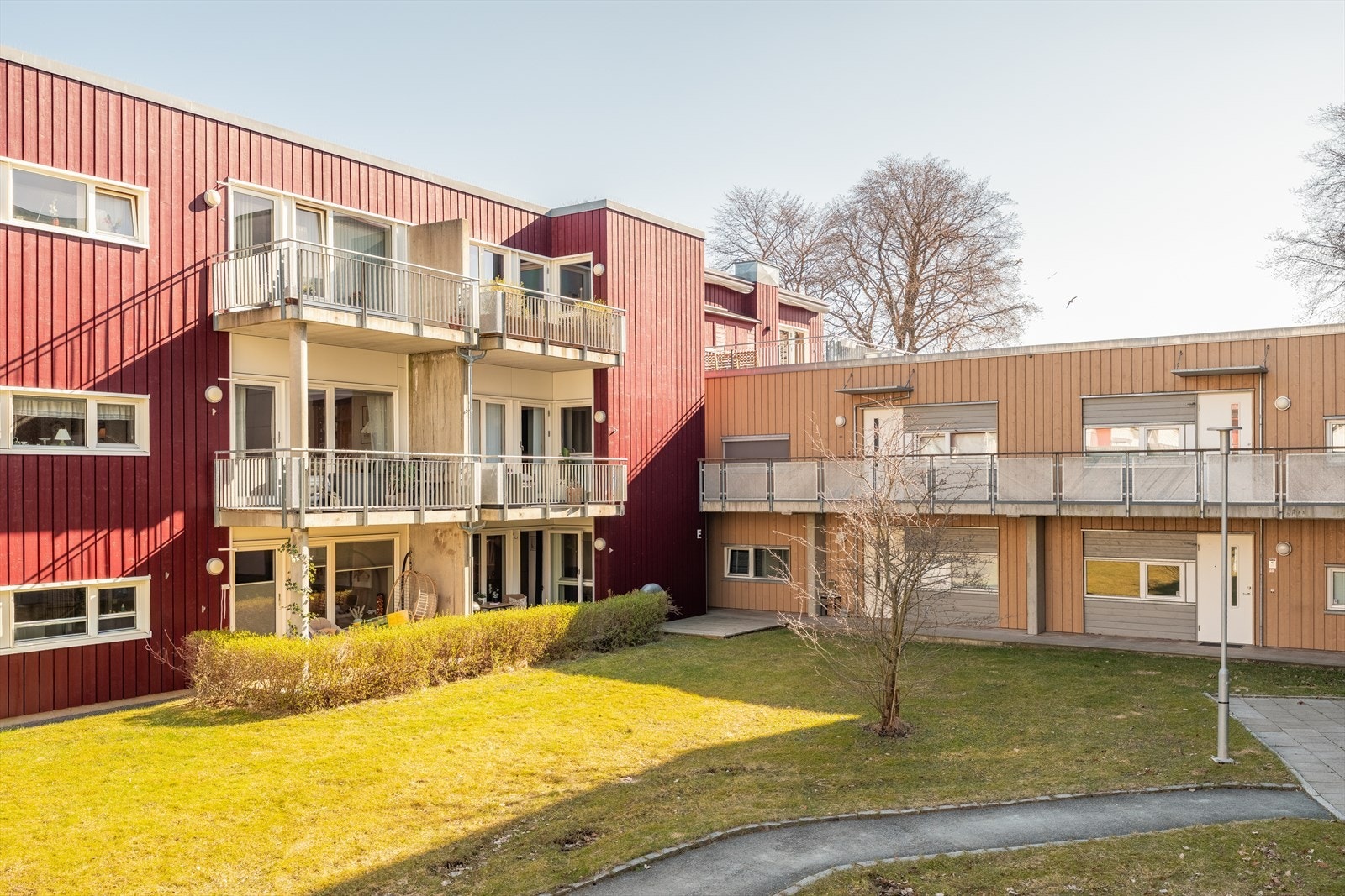 Borettslaget er veldrevet og attraktivt med en sunn økonomi. Borettslaget disponerer også gjesteparkering for besøkende Galleribilde