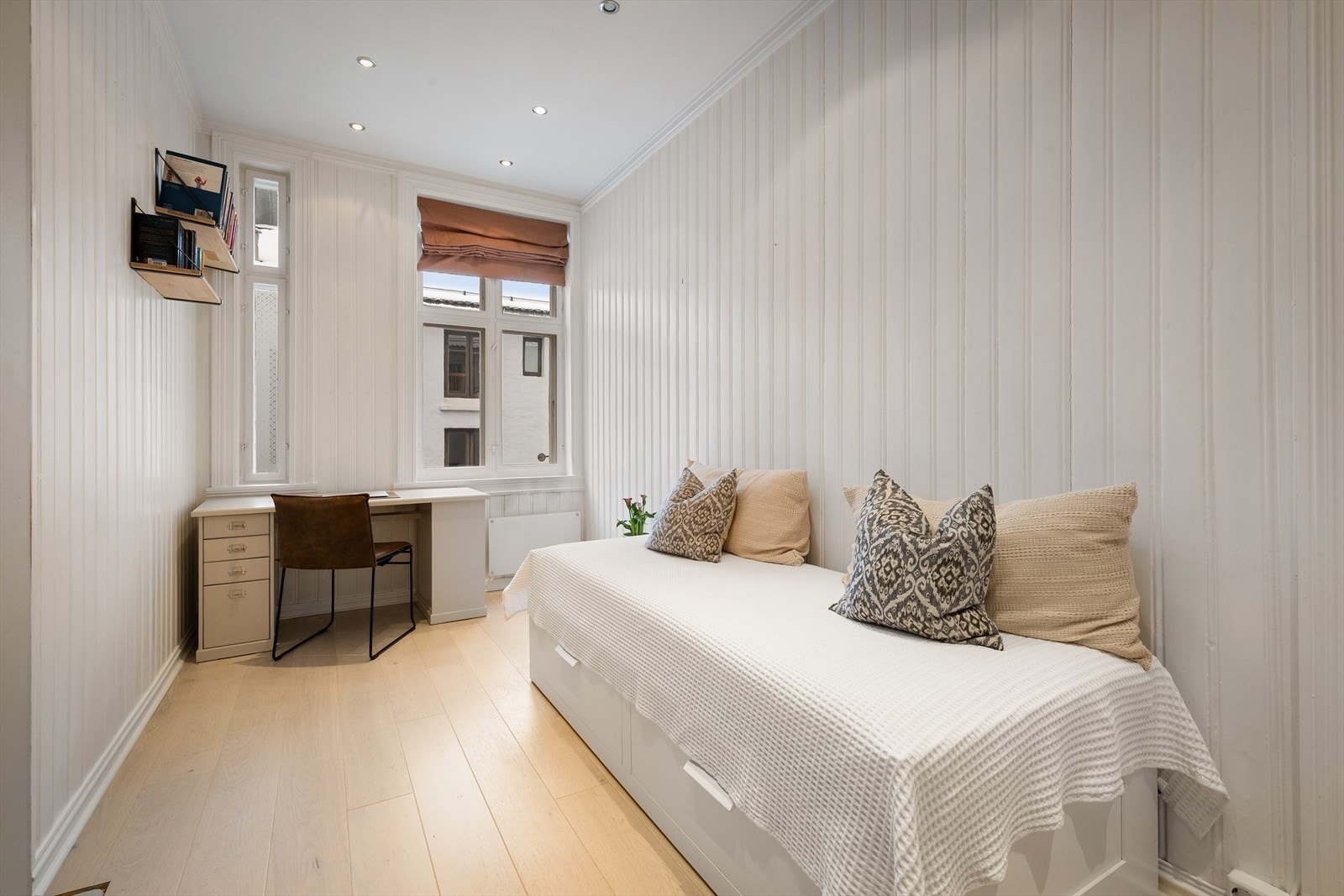 Soverom 2 av god størrelse. Galleribilde