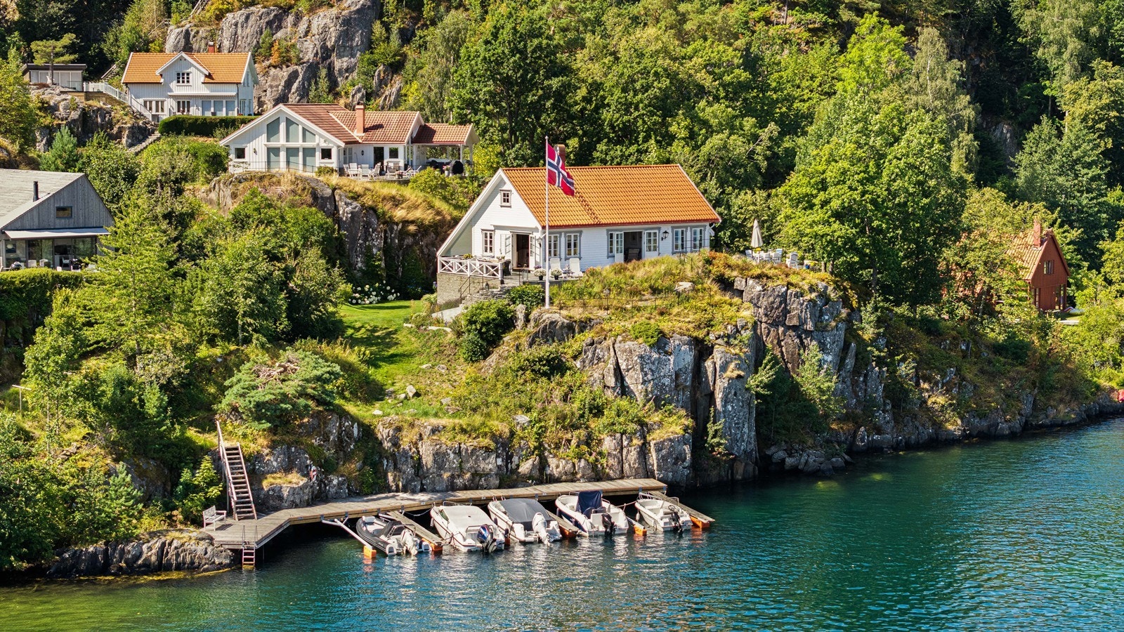 Kristoffer Eastwood i Nordvik presenterer Skottevikveien 111! Galleribilde