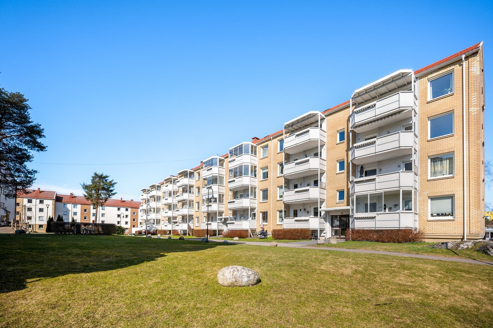 Borettslaget er godt driftet og består av 482 leiligheter. Galleribilde