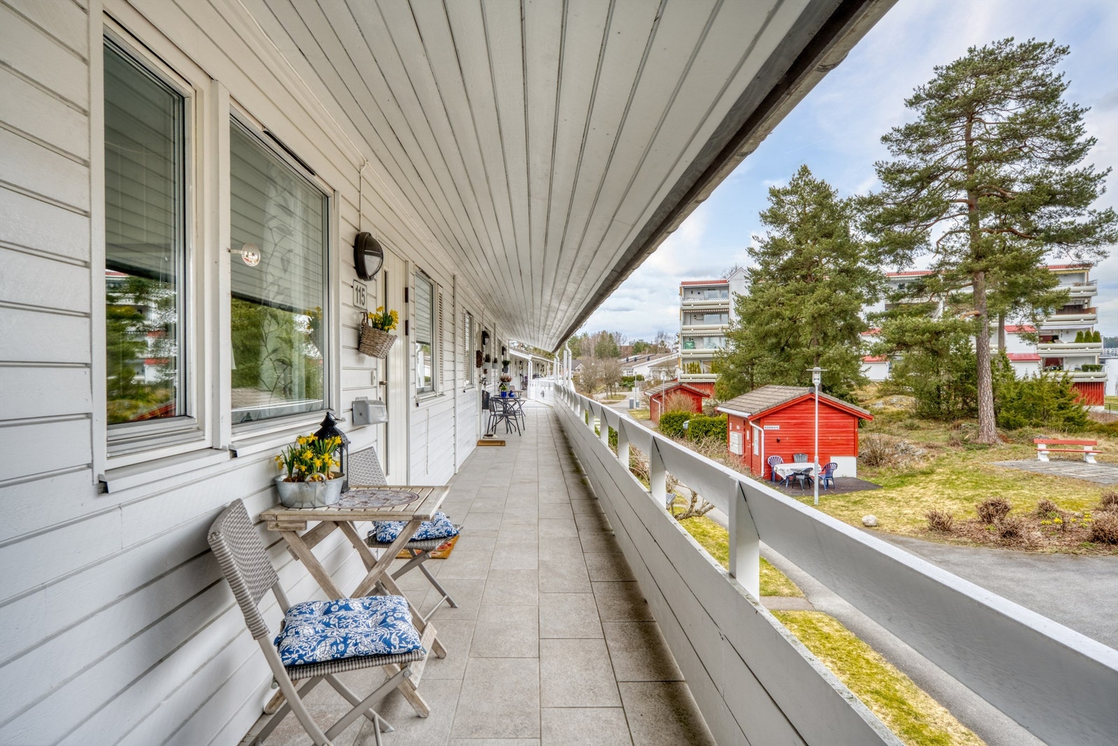 Leiligheten er en del av et veletablert eierseksjonssameie med velholdte fellesområder. Galleribilde