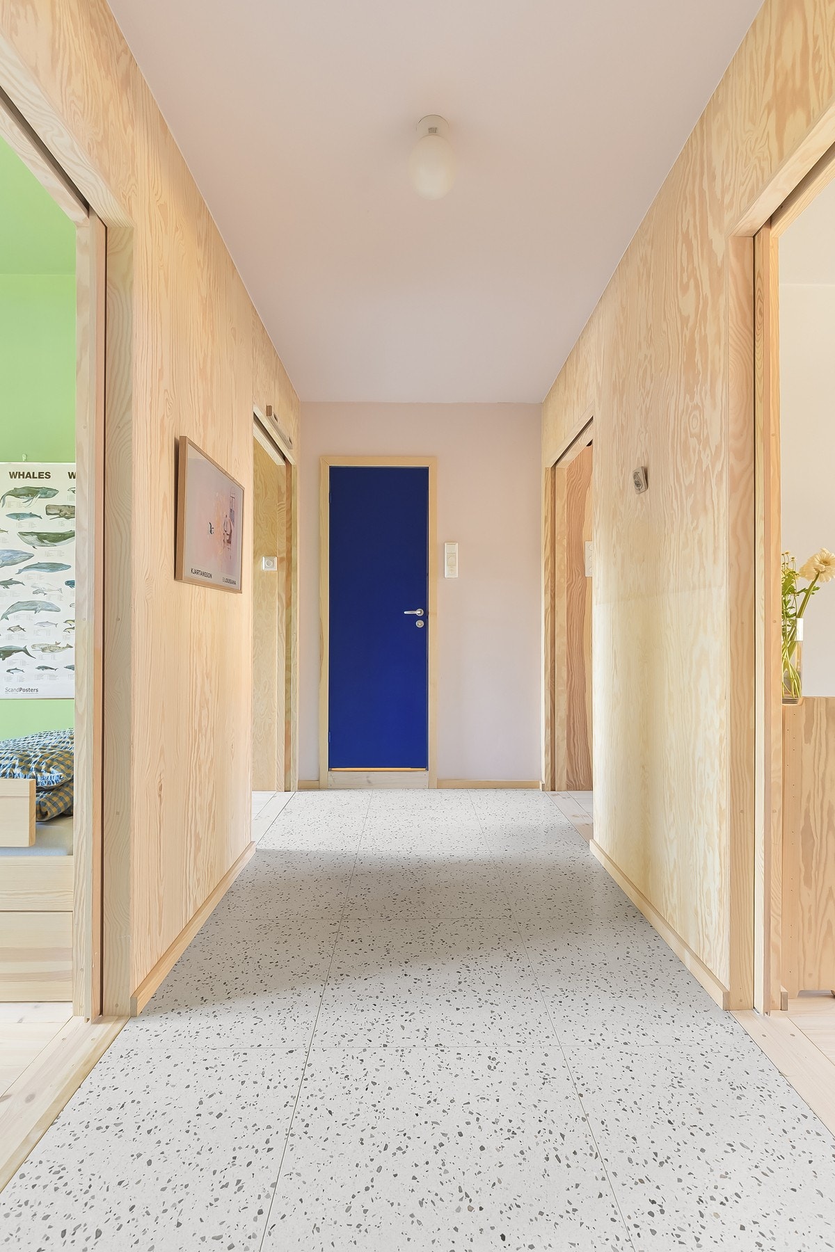 Innbydende entré som gir et svært godt førsteinntrykk. Galleribilde