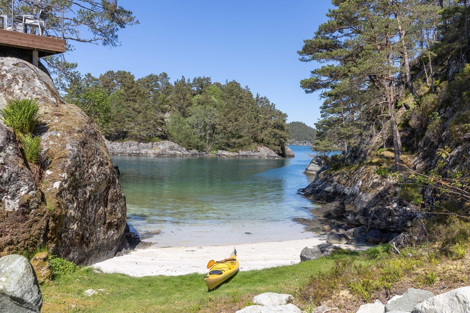 Her kan du nyte lange sommerdager med badeidyll, og ta deg et forfriskende bad når du ønsker. Galleribilde