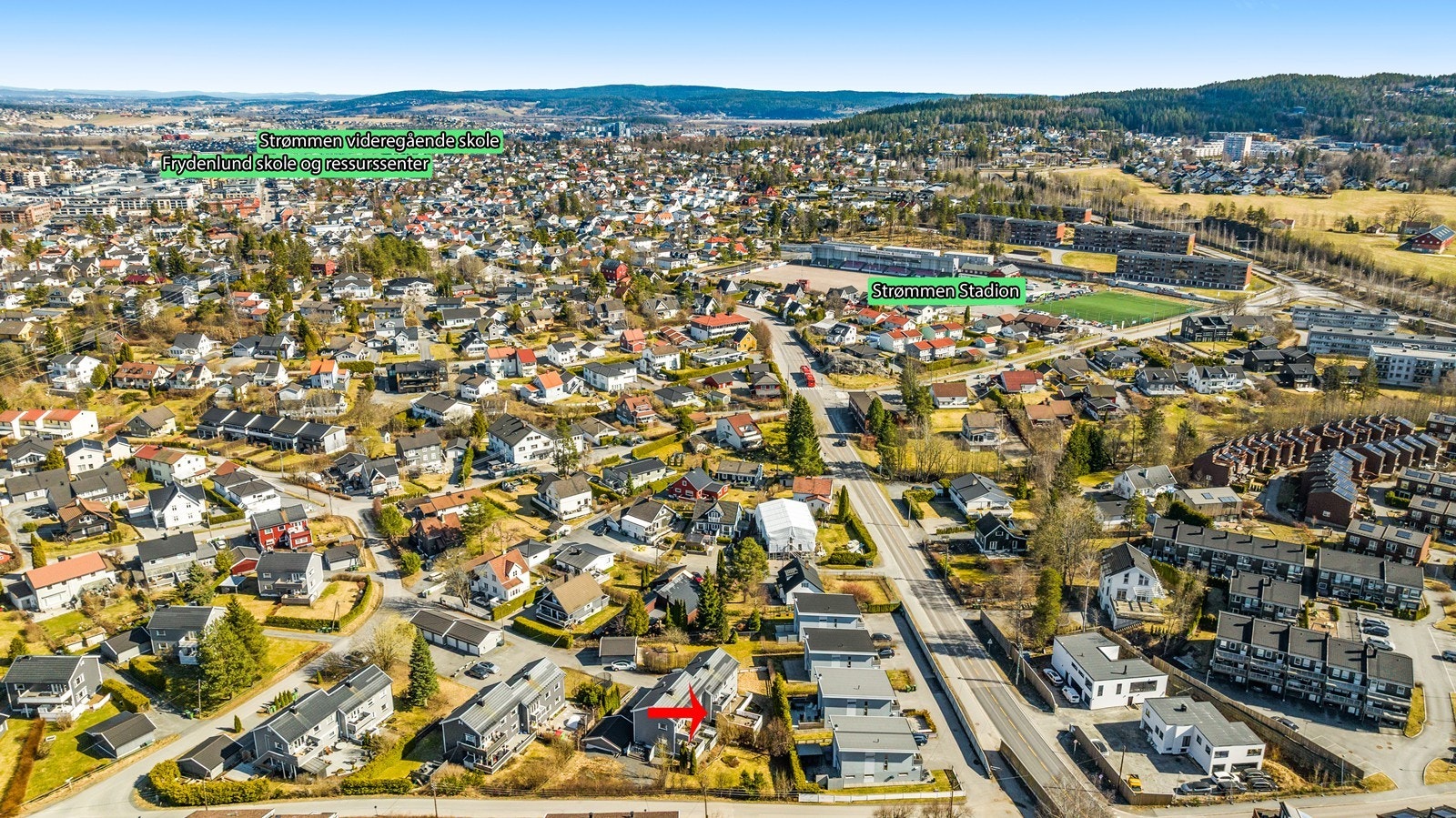 Nærhet til Strømmen stadion og Strømmen sentrum kun en liten sykkeltur unna. Galleribilde