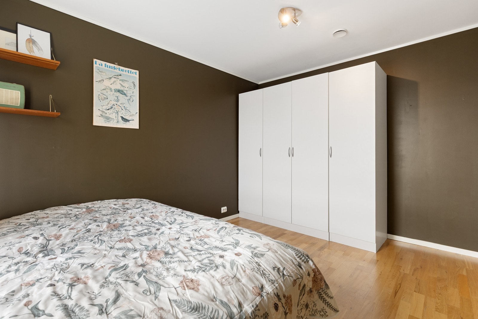 Hovedsoverom har 2 meter med garderobeskap Galleribilde