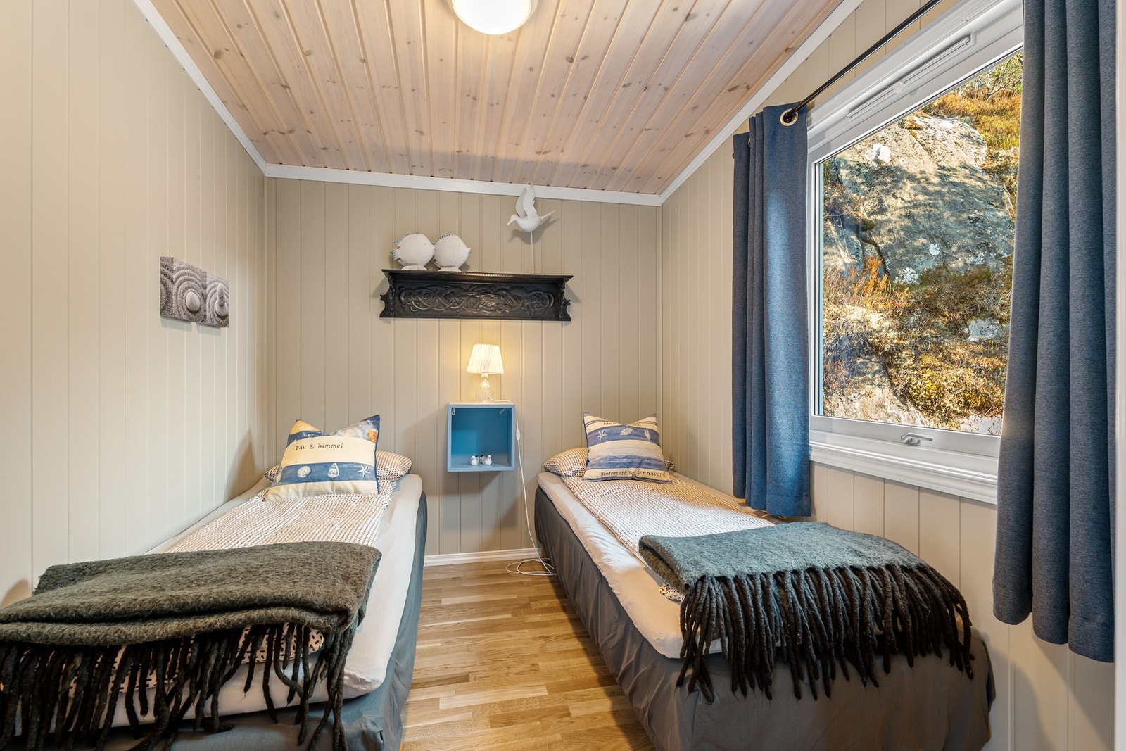Praktisk når storfamilien og gjester kommer på besøk, eller når du trenger ekstra oppbevaringsplass. Galleribilde