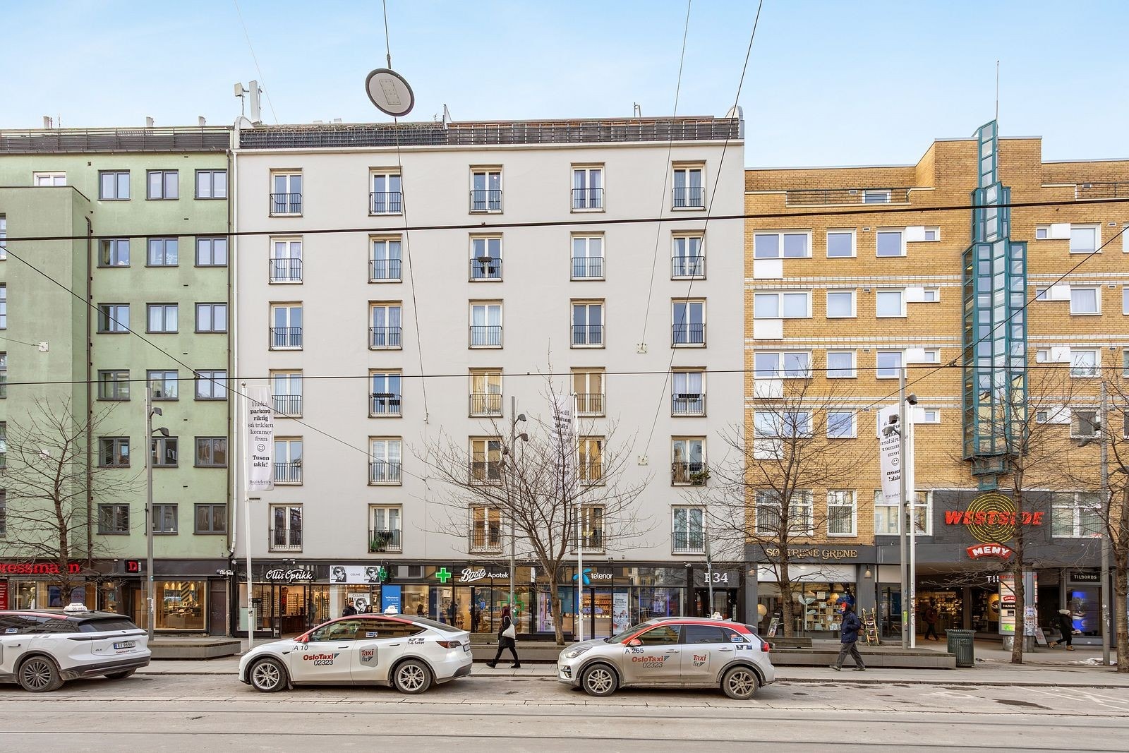 Fasade | Leiligheten befinner seg i 7.etasje og vender ut mot Bogstadveien Galleribilde