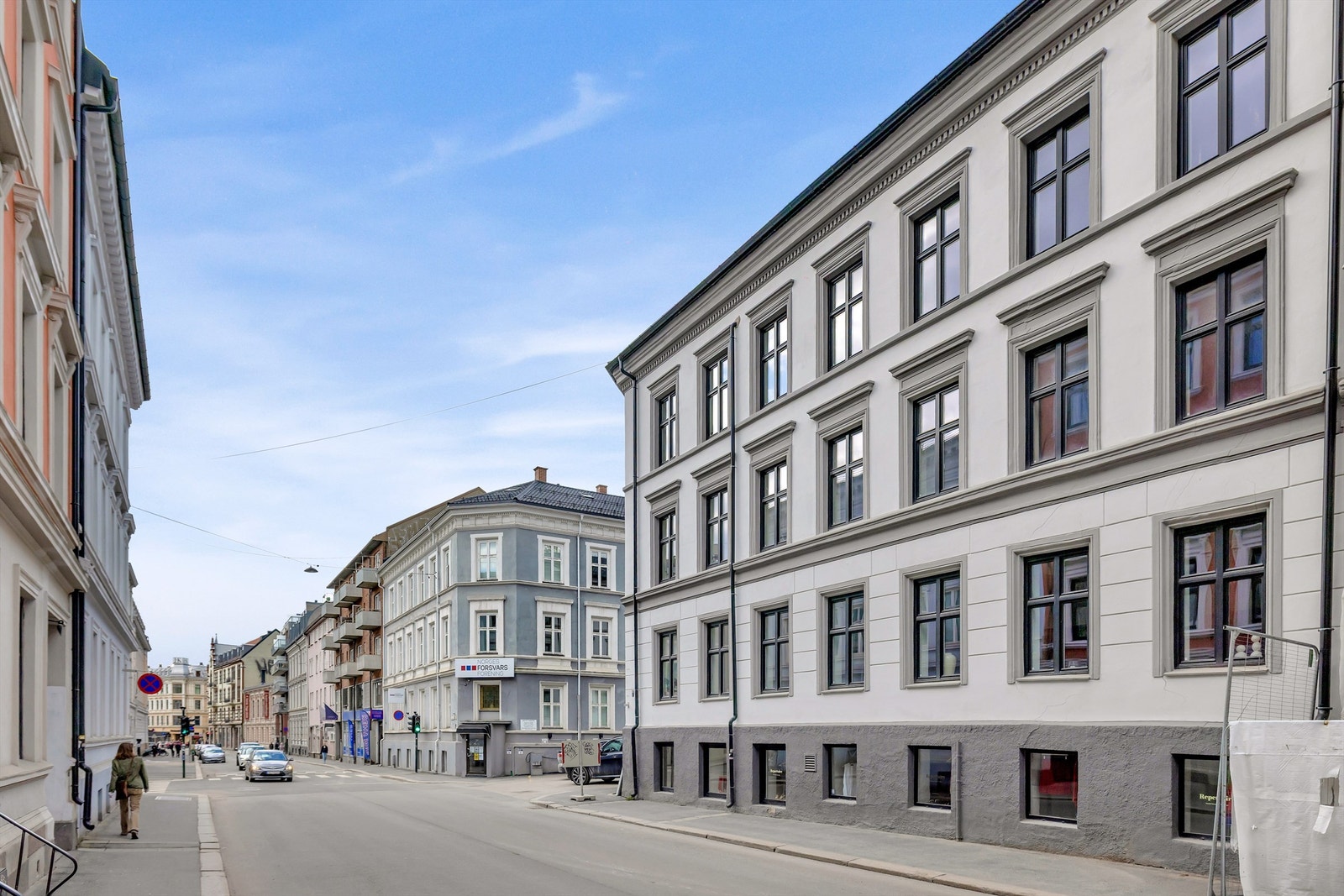 Her har du anledning til å bo tilbaktrukket i et urbant bymiljø, med gangavstand til Bogstadveien, offentlig kommunikasjon, samt en rekke parker. Galleribilde